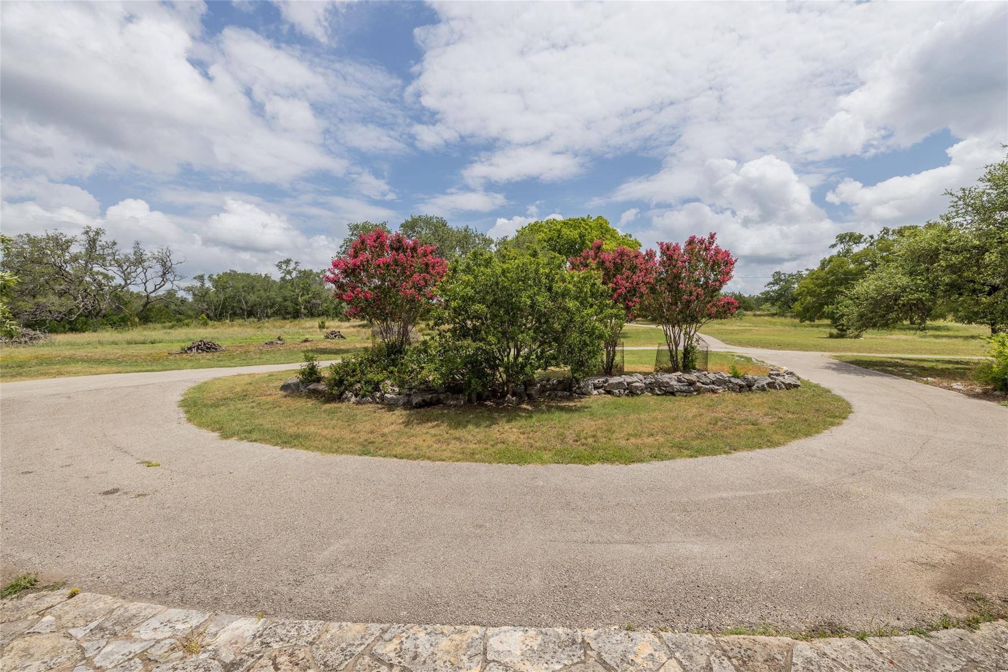 Dripping Springs, TX 78620,1441 Gatlin Creek RD