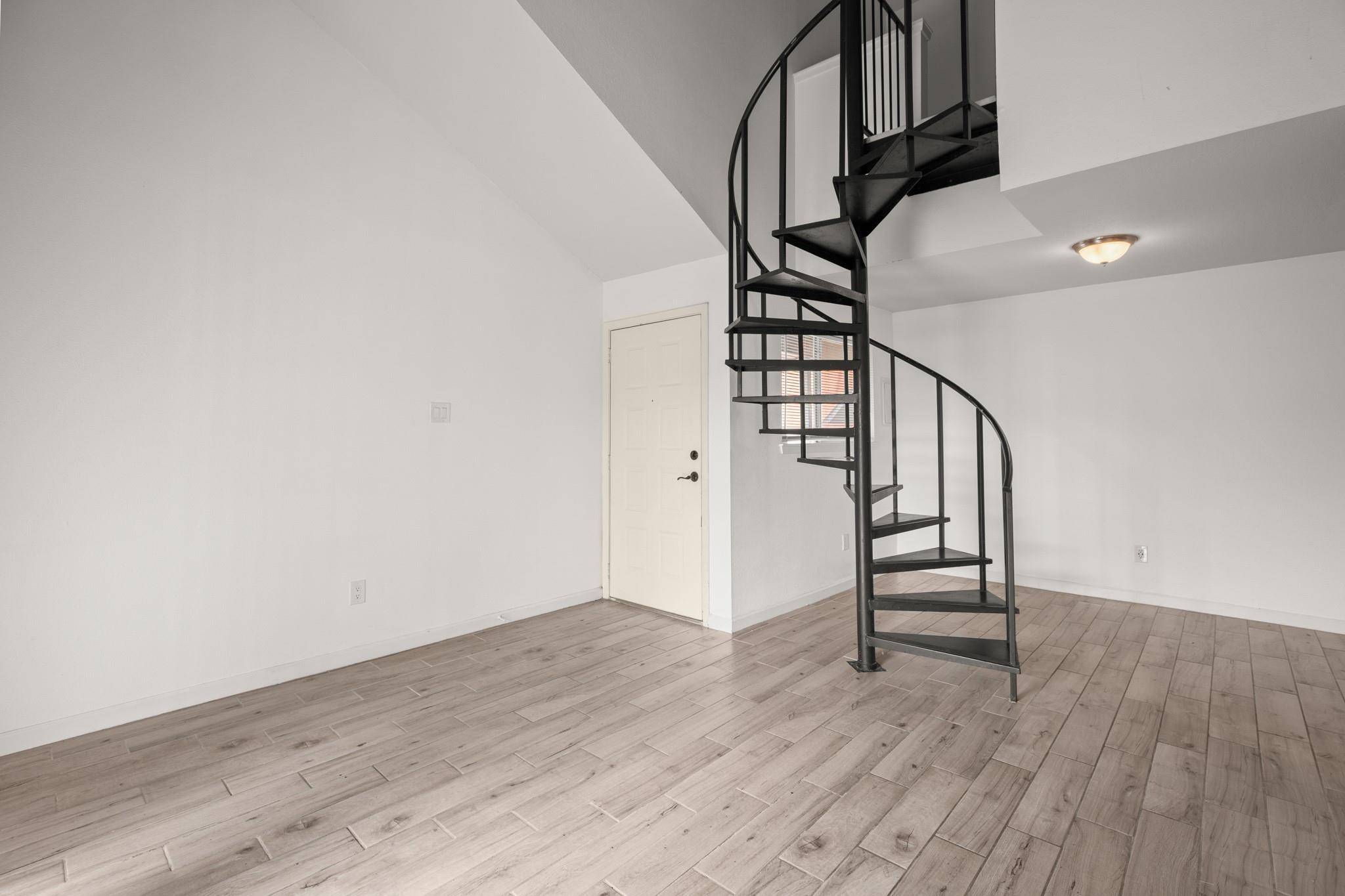 Austin, TX 78741,1840 Burton DR #174