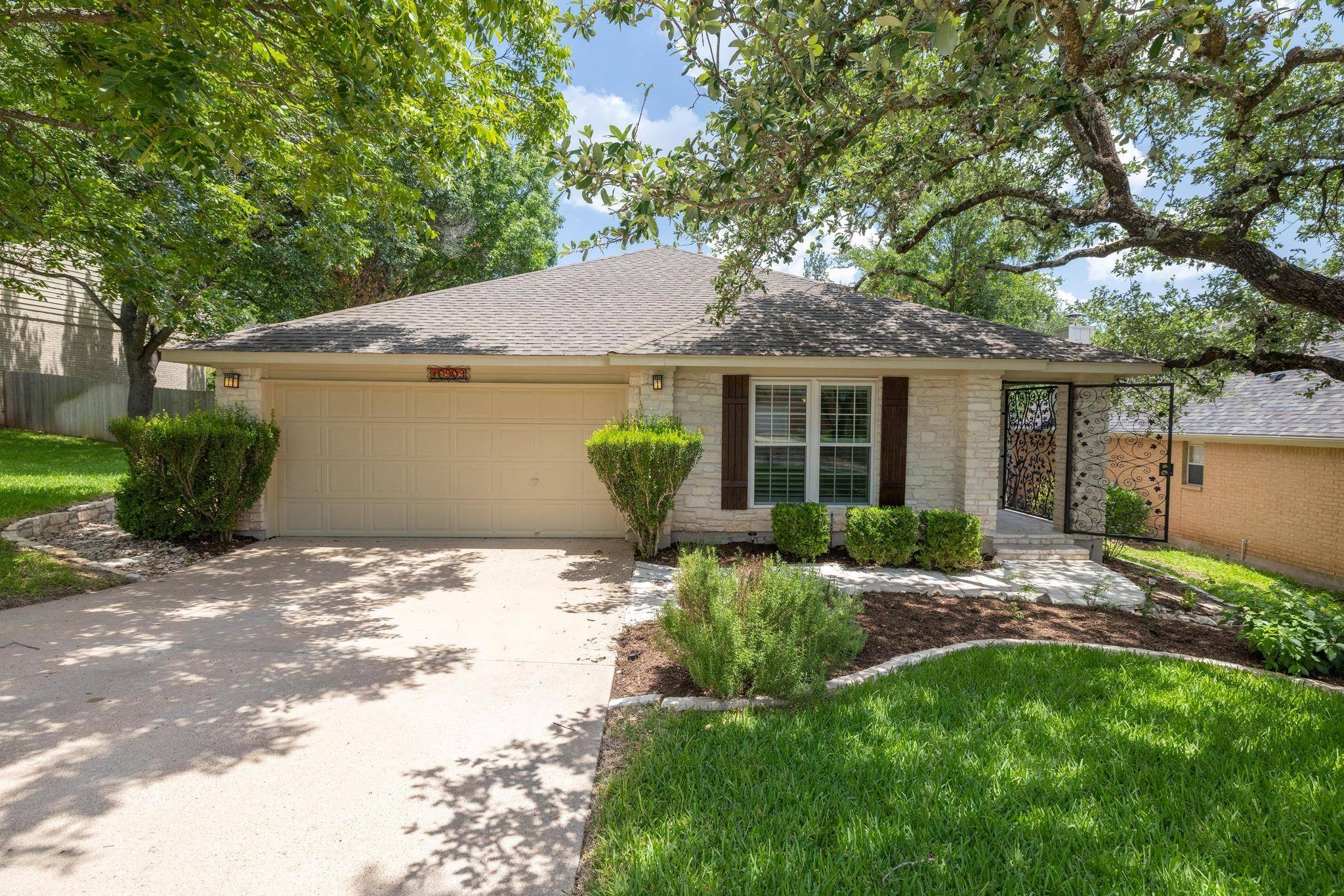 Austin, TX 78759,10909 Grapevine LN