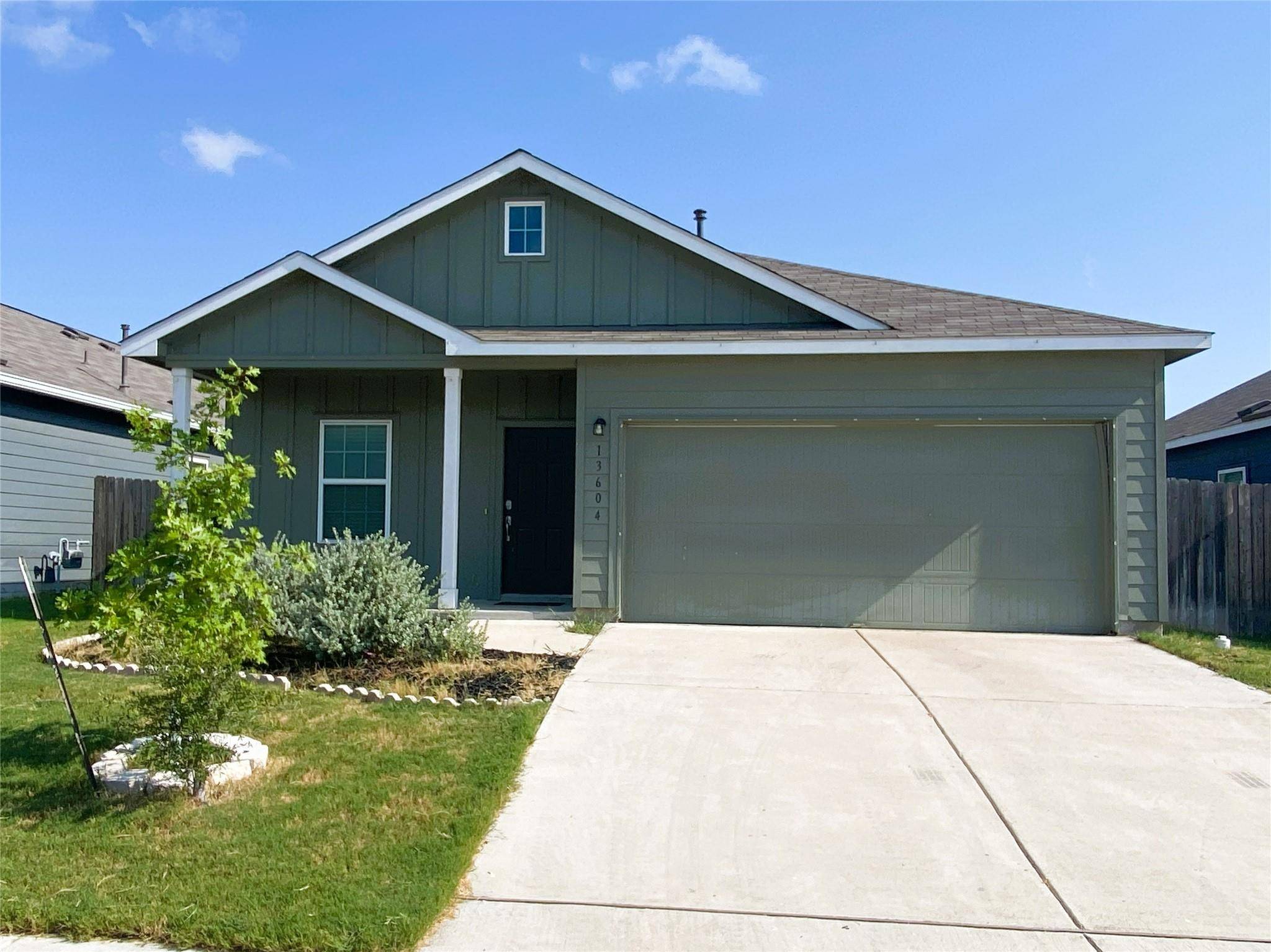 Elgin, TX 78621,13604 Buckalew ST