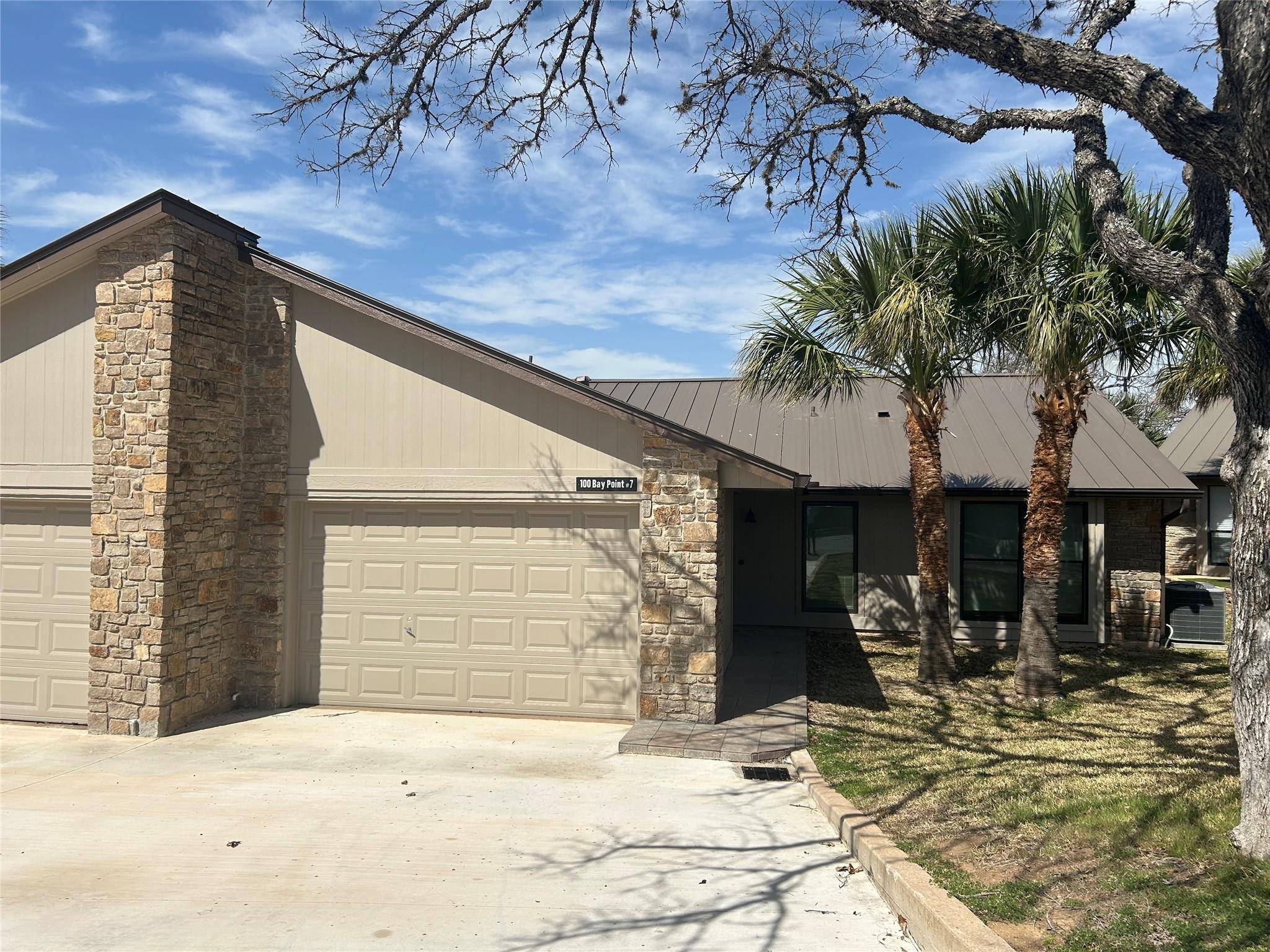 Horseshoe Bay, TX 78657,100 Bay Point DR #7