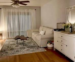 Austin, TX 78731,5320 Balcones DR #H