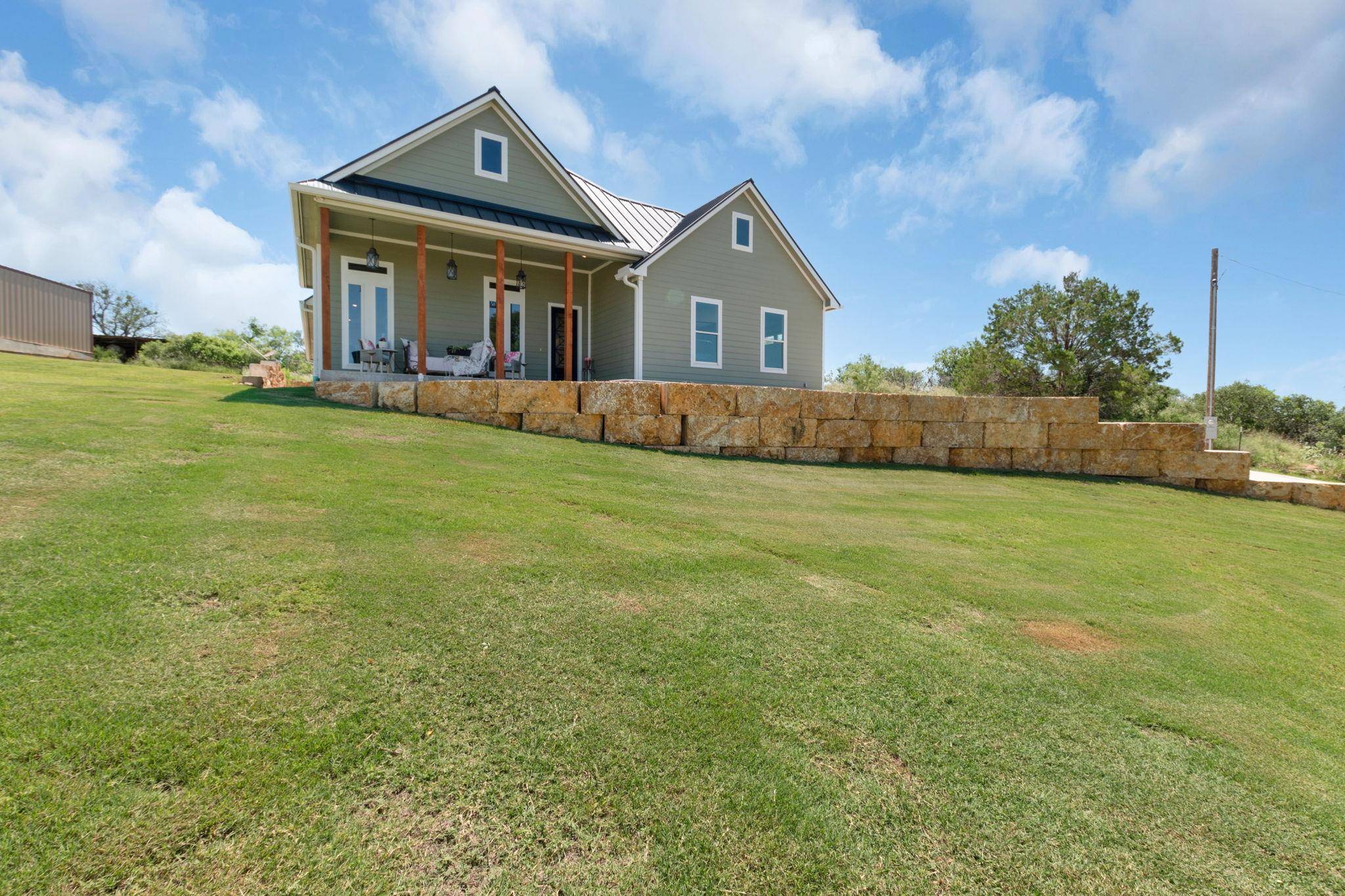 Llano, TX 78643,908 Sandy Mountain DR