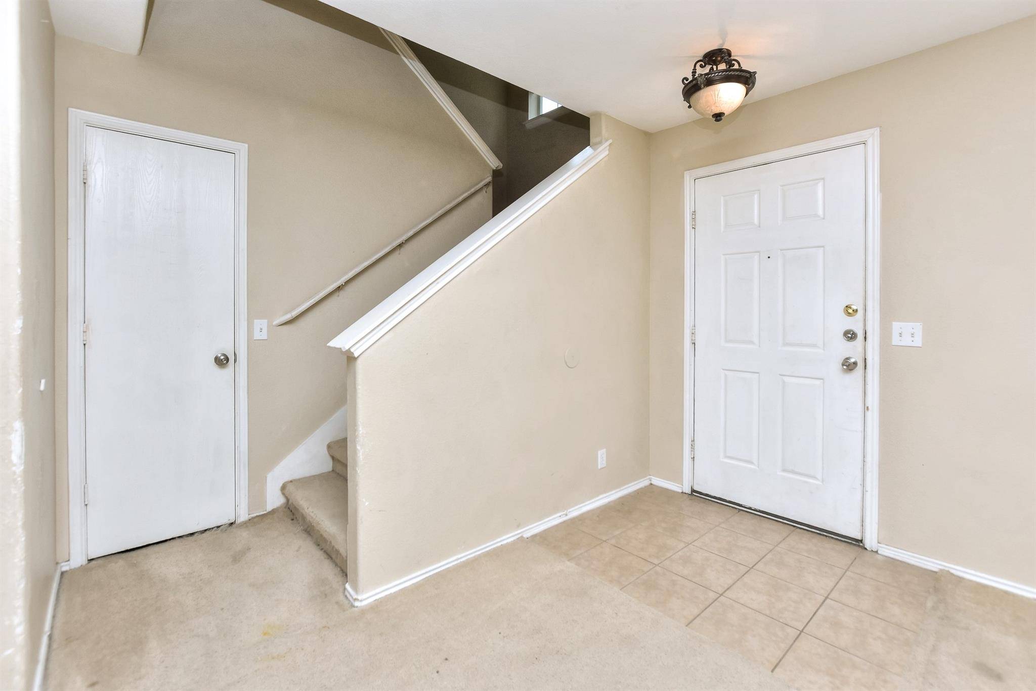 Hutto, TX 78634,125 Holland ST