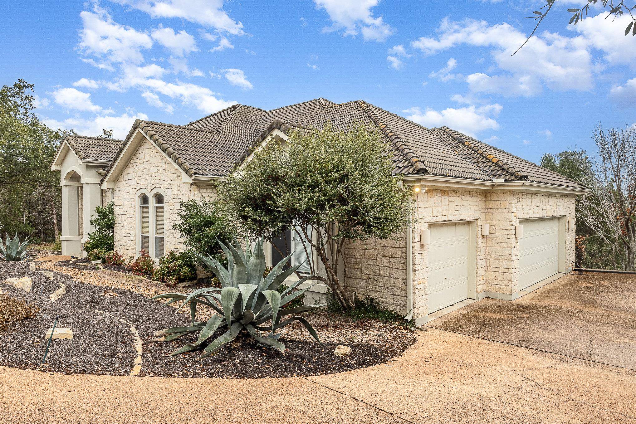 Austin, TX 78734,5019 McIntyre CIR