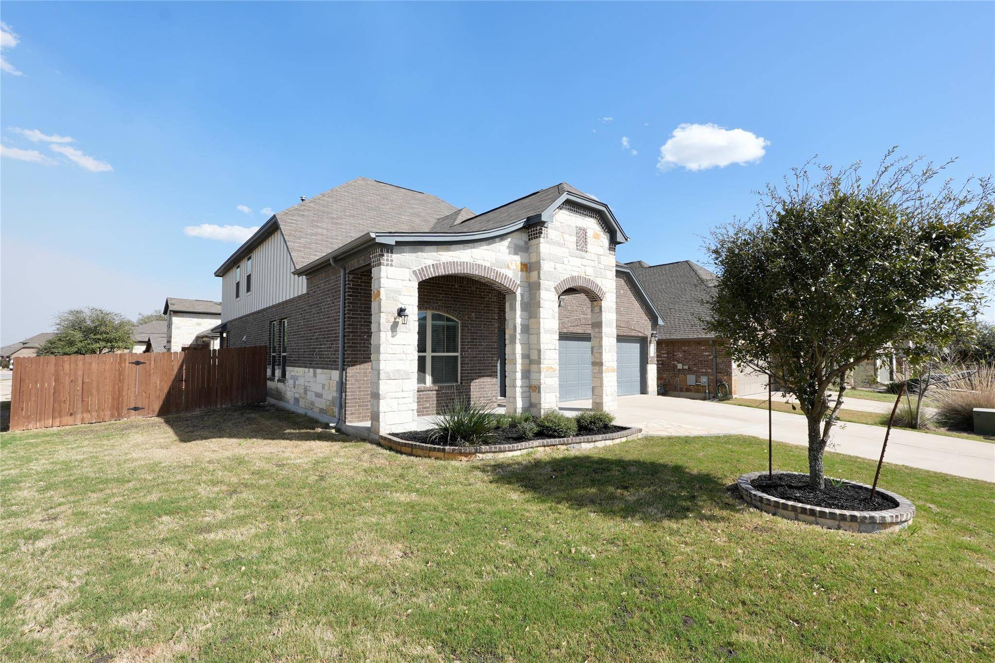 Manchaca, TX 78652,13301 Larrys LN