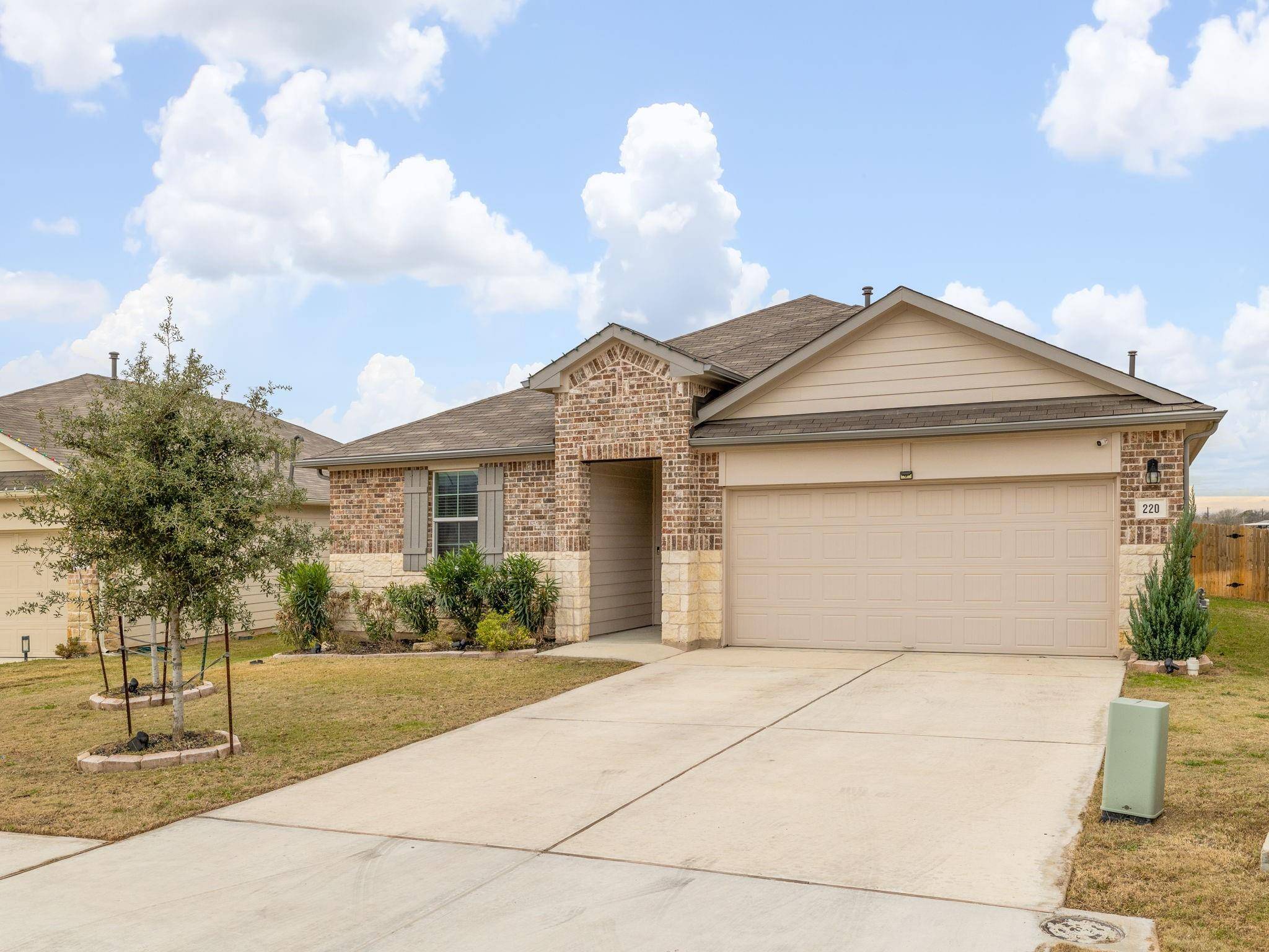 Kyle, TX 78640,220 Apache Plum DR