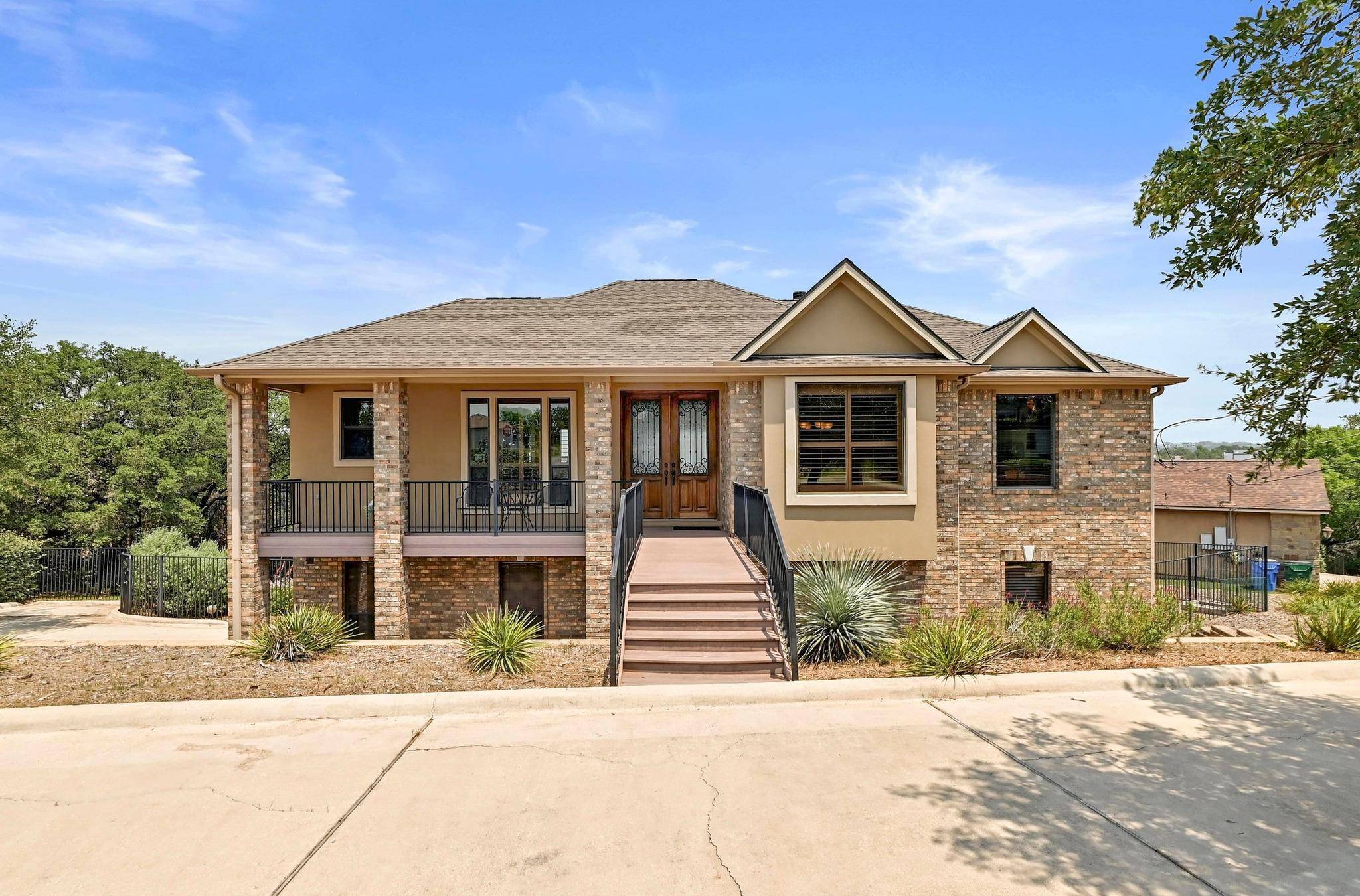 Lago Vista, TX 78645,21012 North Ridge