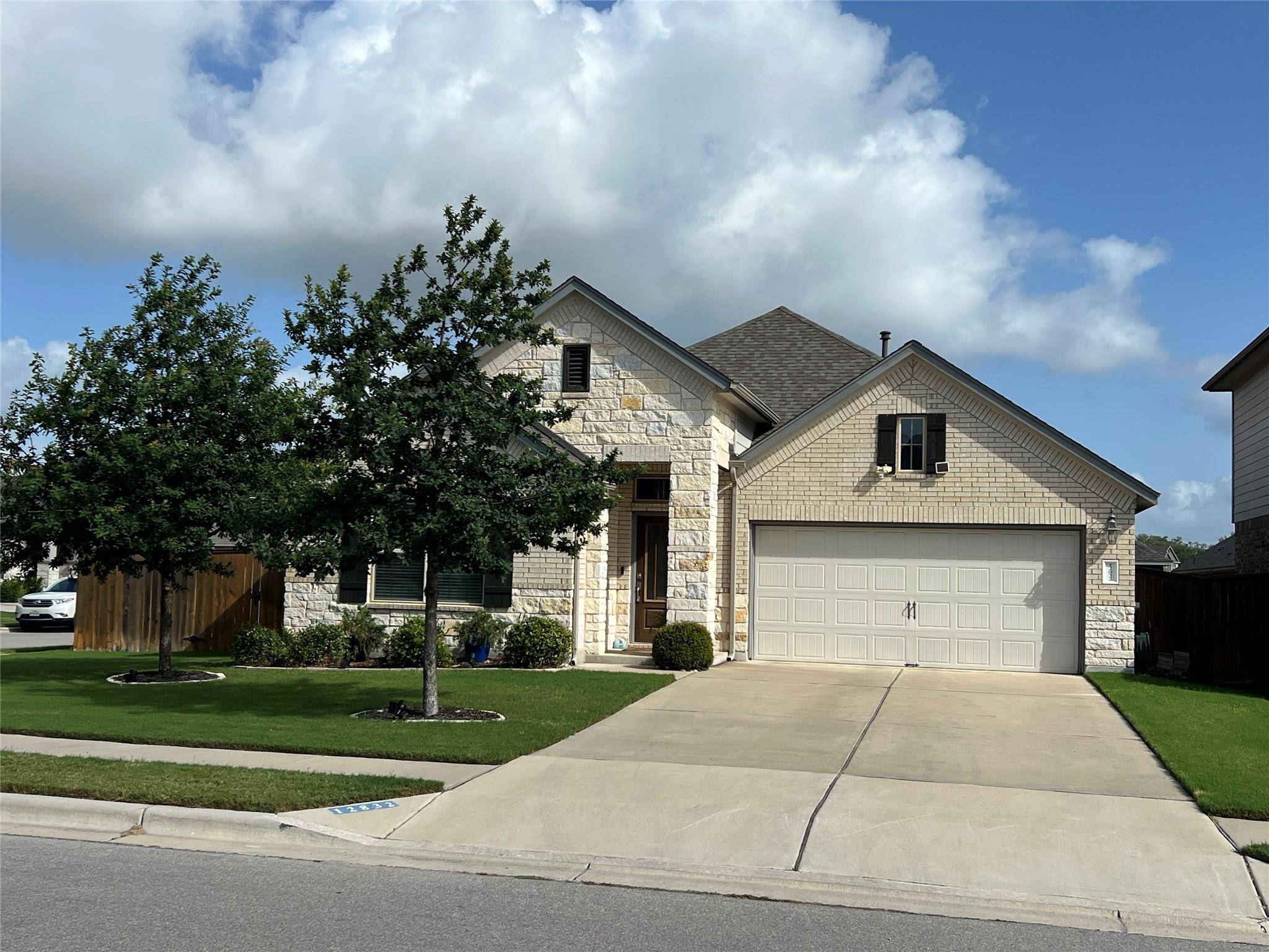 Manchaca, TX 78652,12832 Iron Bridge DR