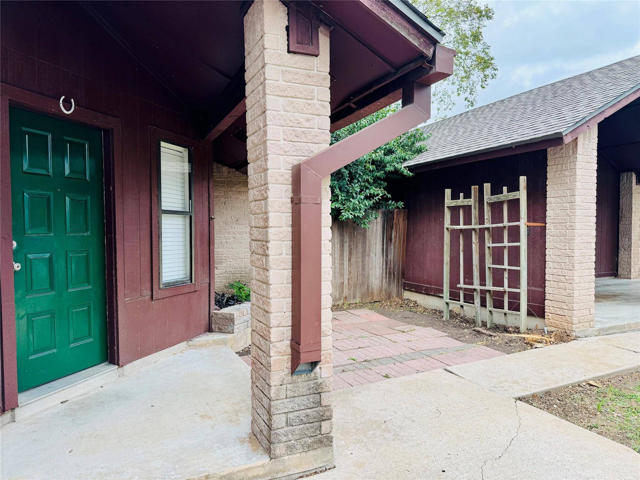 Austin, TX 78745,907 Milford WAY #A