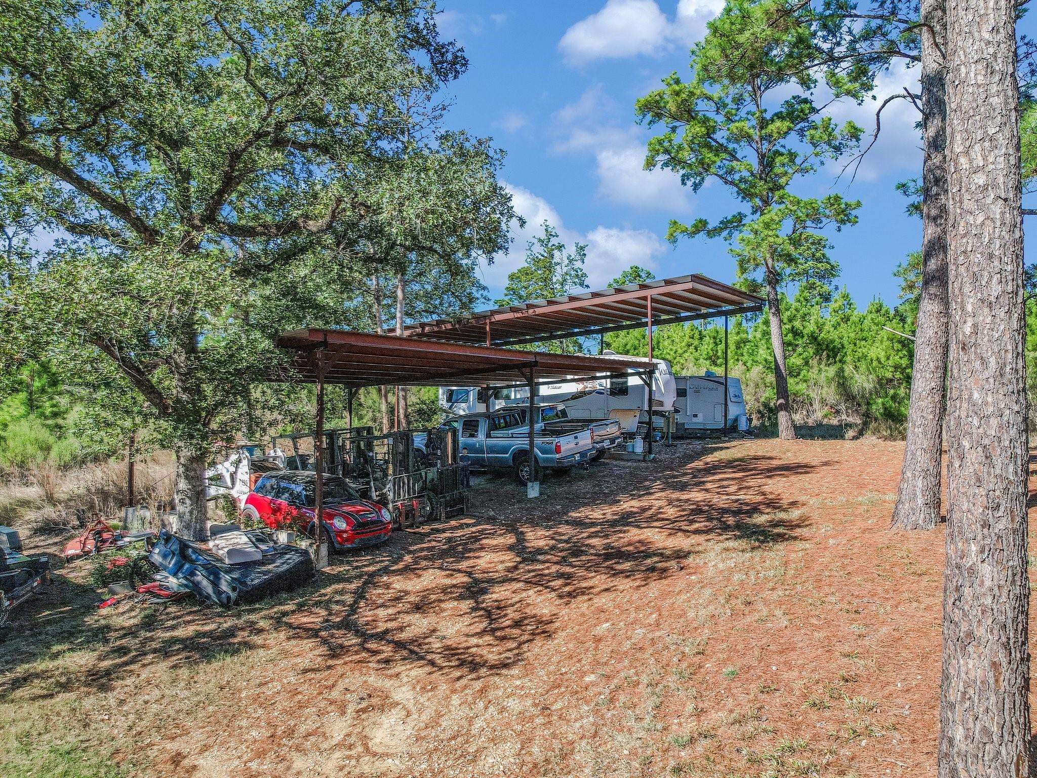 Smithville, TX 78957,109 Tall Pines RD