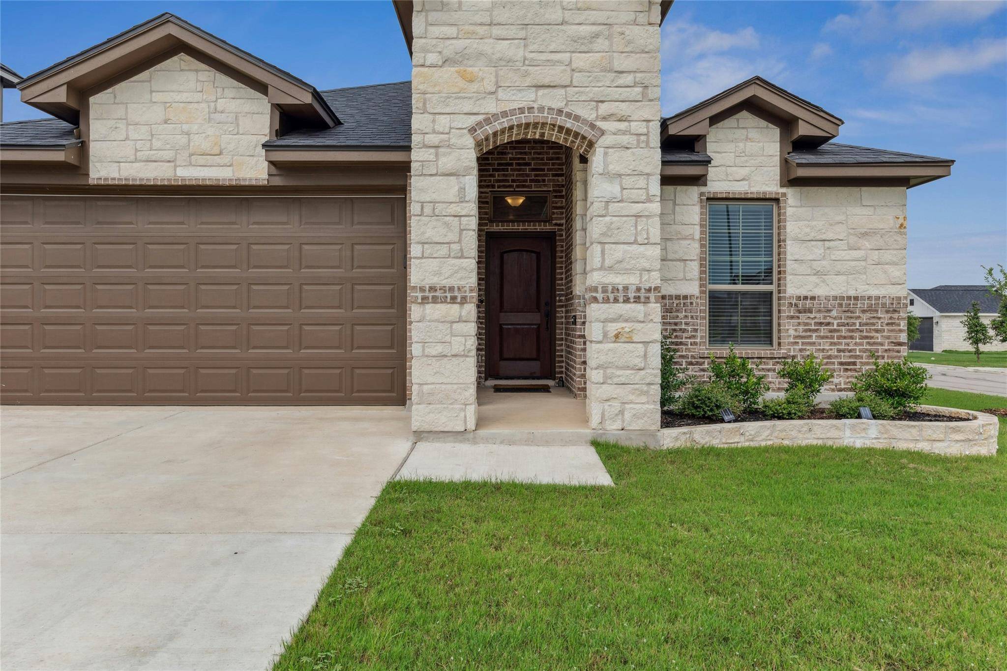 Jarrell, TX 76537,500 Seabiscuit DR