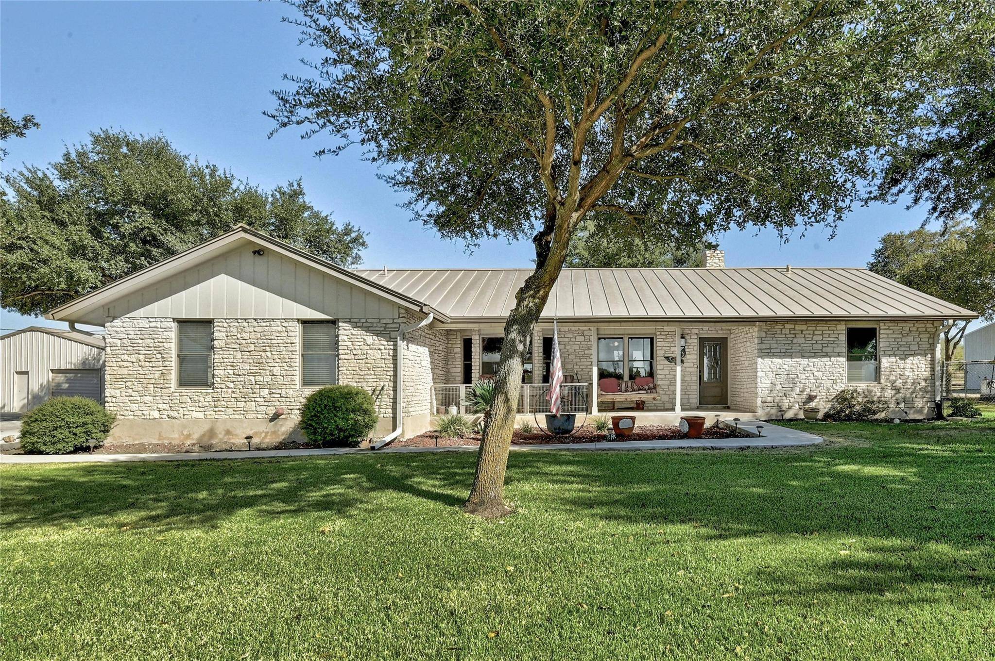 Manor, TX 78653,9806 Schmidt LN