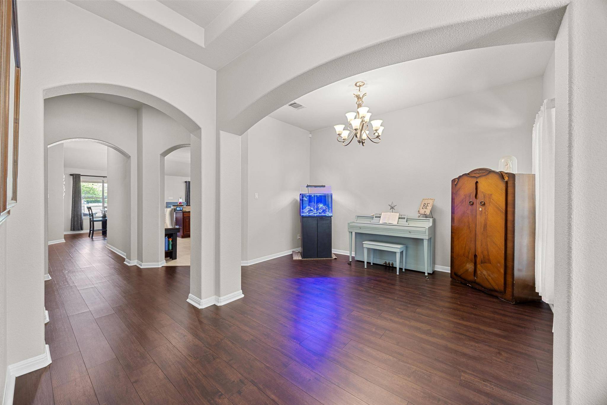 Cedar Park, TX 78613,214 Richmond ST