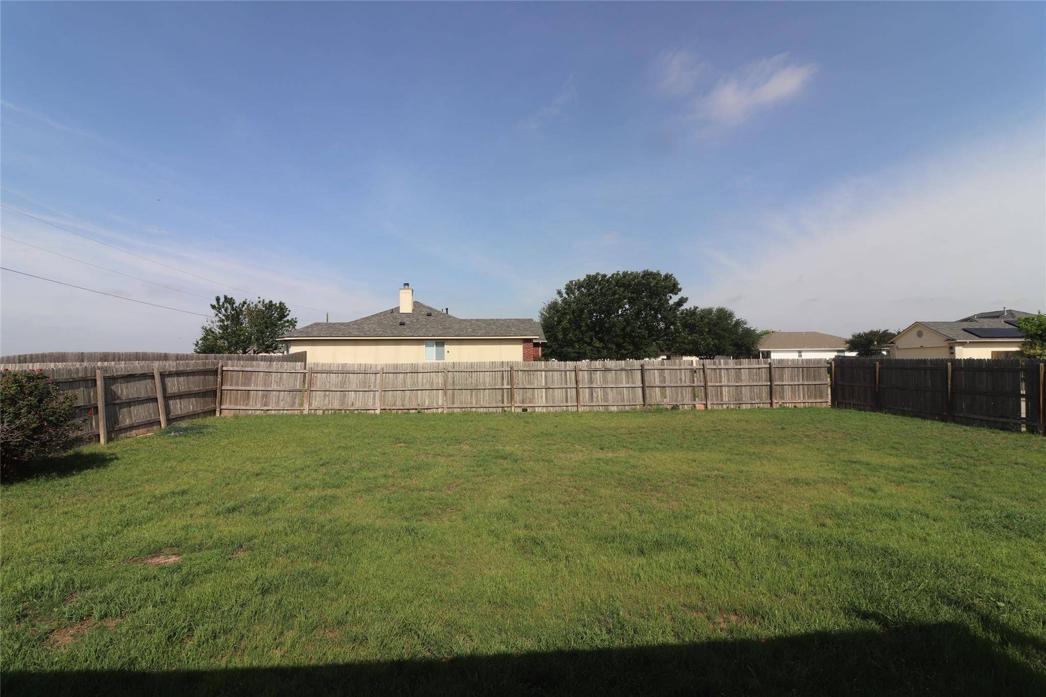 Hutto, TX 78634,200 McCoy LN