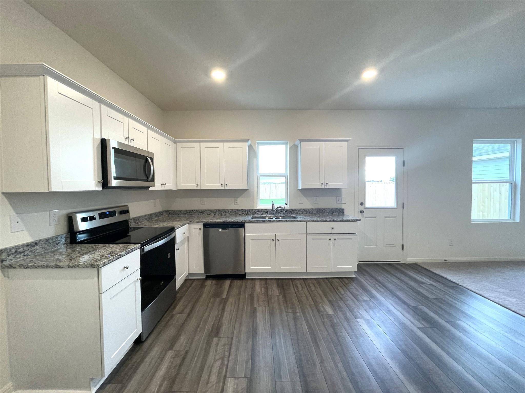 Hutto, TX 78634,701 Redfish LN