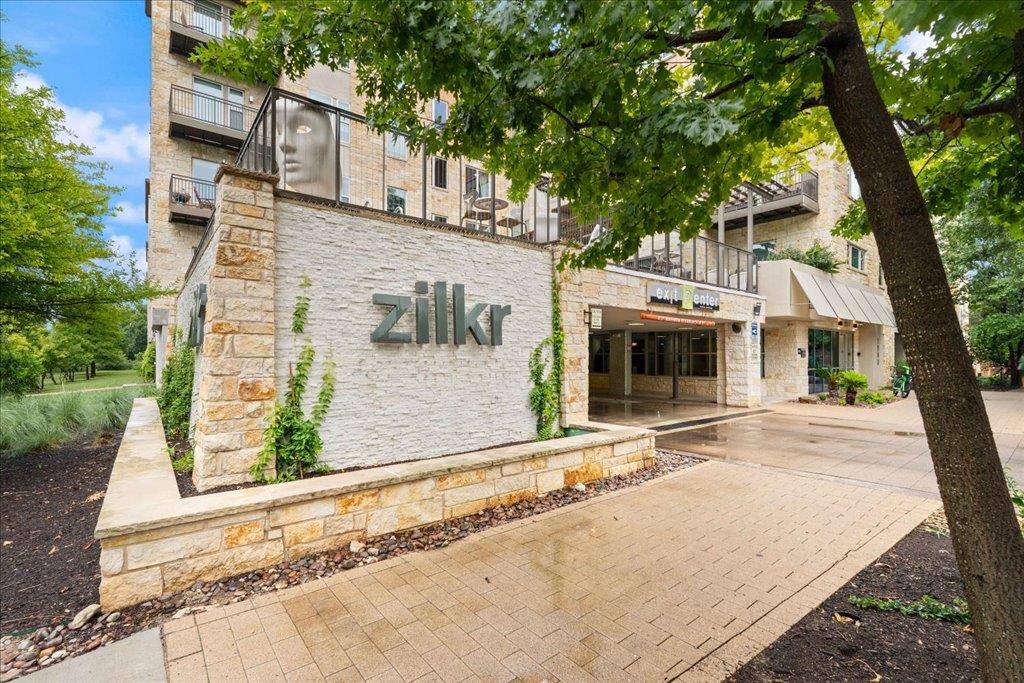 Austin, TX 78704,1900 Barton Springs RD #4002