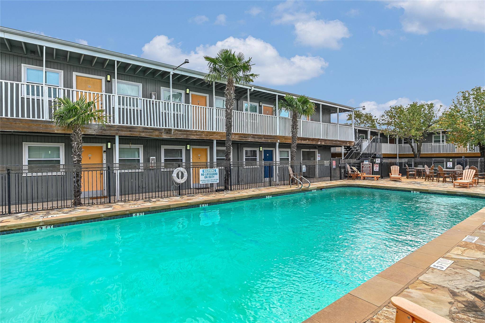 Austin, TX 78722,2401 Manor RD #131