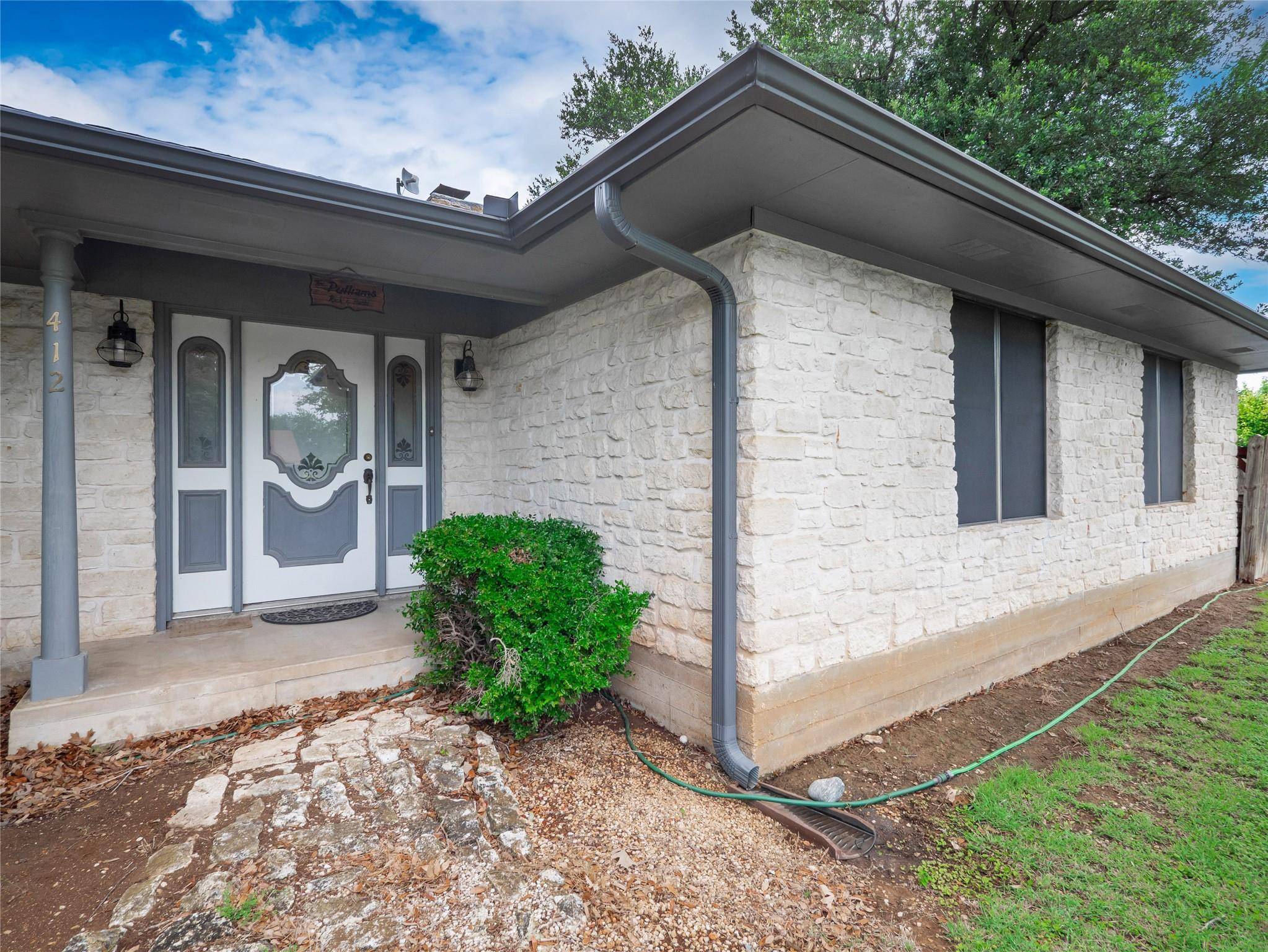 Jarrell, TX 76537,412 N 8th ST