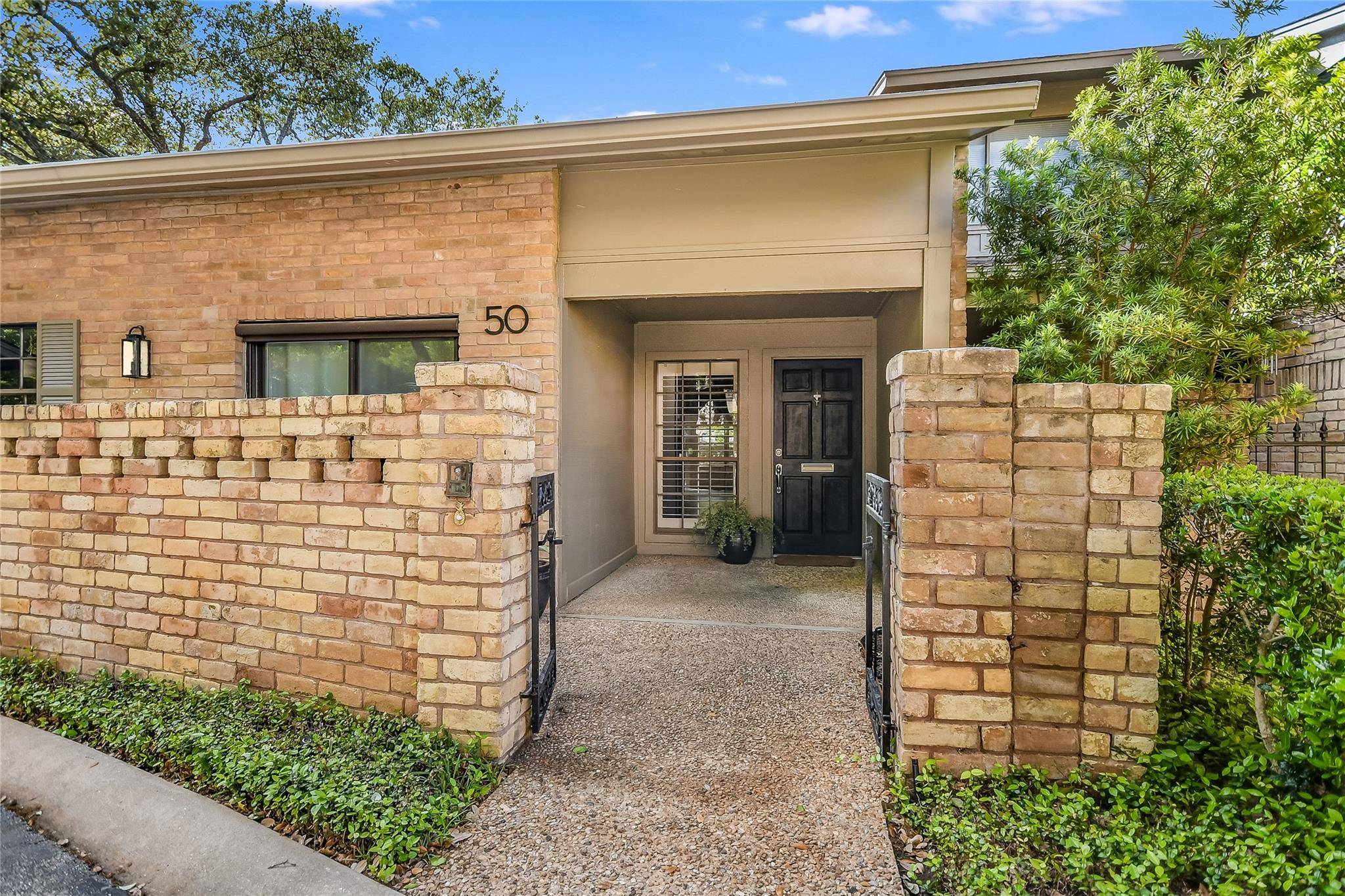 Austin, TX 78703,50 Woodstone SQ