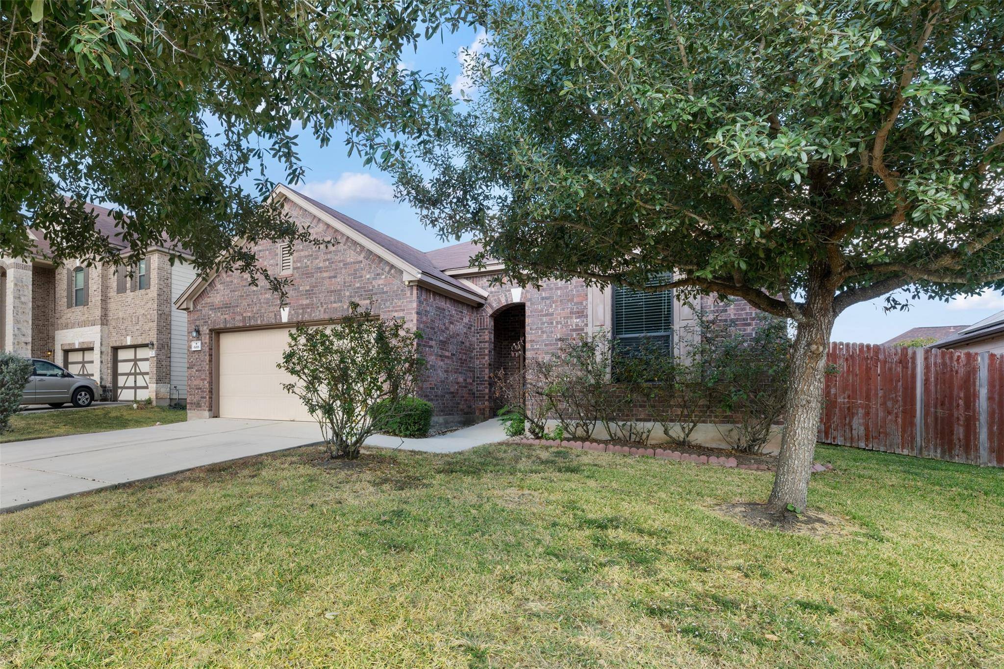 Kyle, TX 78640,688 Apricot DR