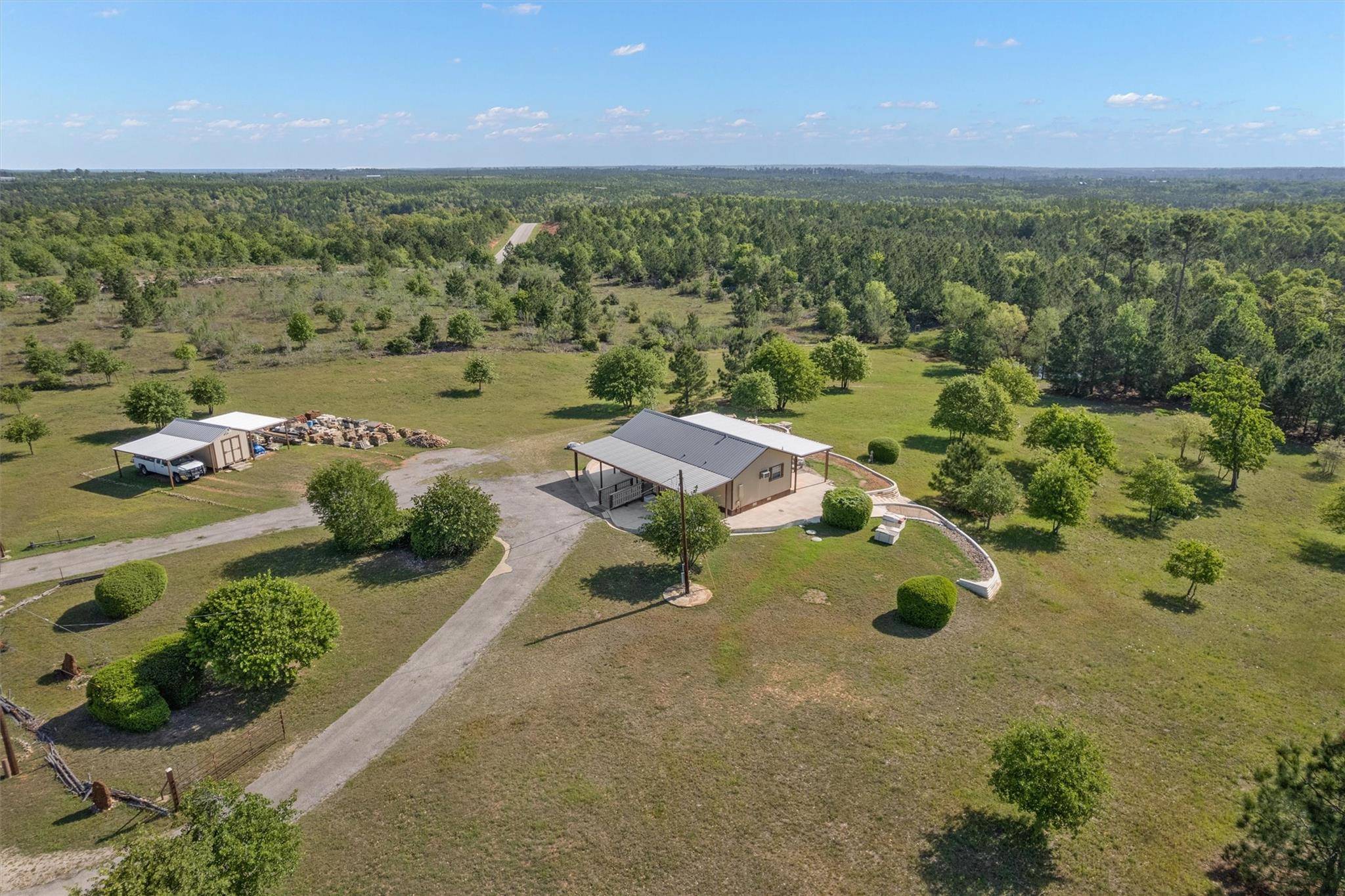 Bastrop, TX 78602,459 McAllister RD