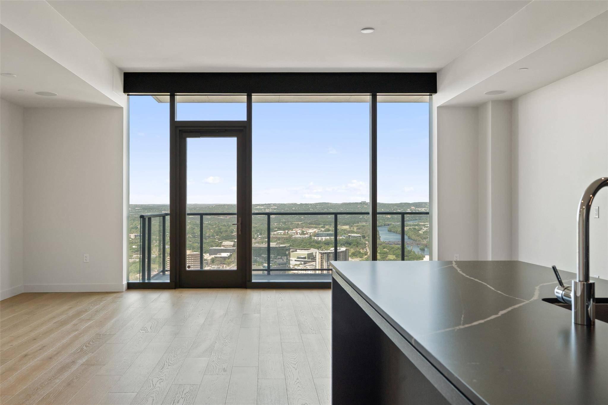 Austin, TX 78701,44 East Ave #4302