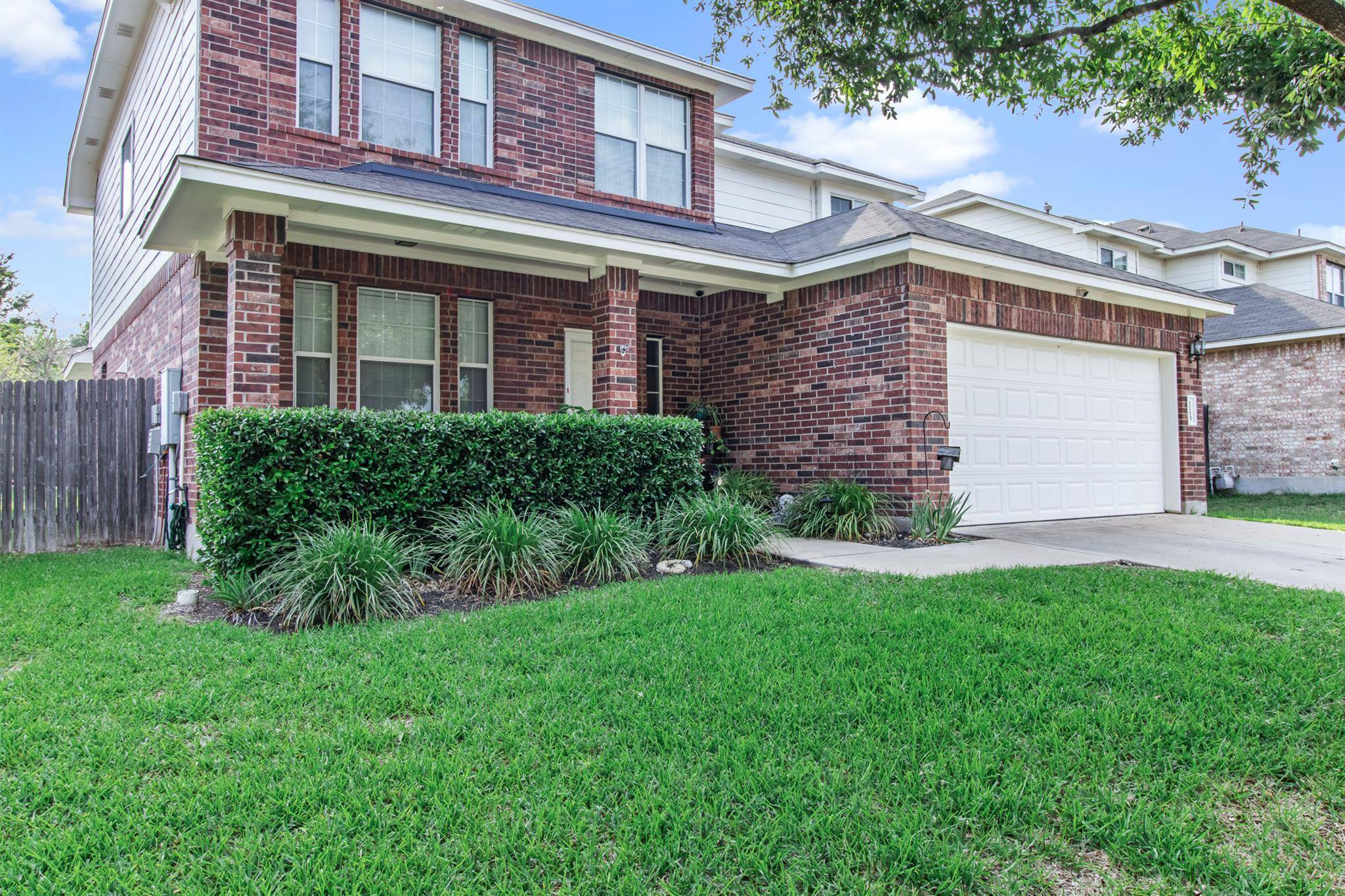 Leander, TX 78641,1115 Henderson DR