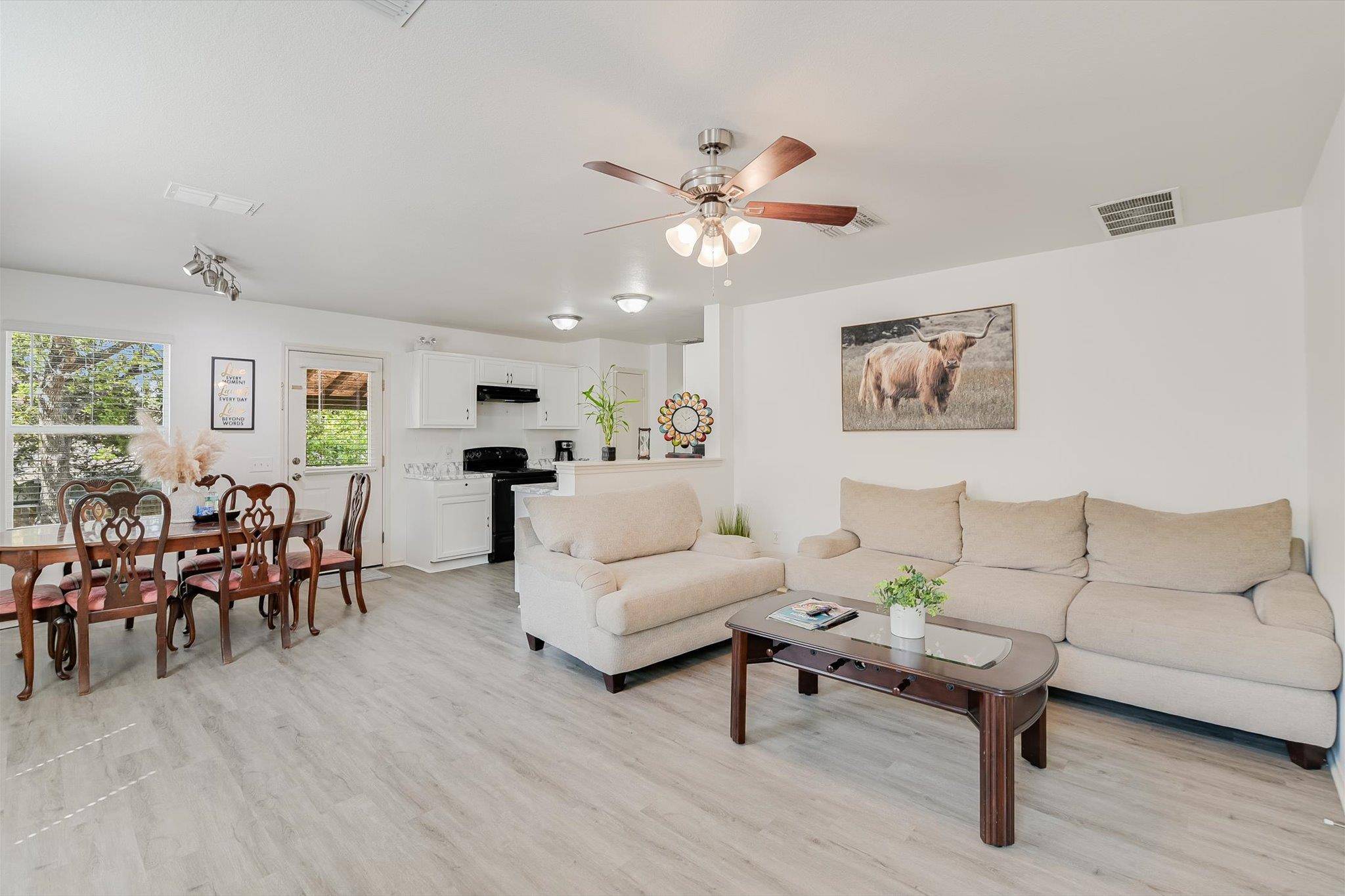 Austin, TX 78748,8710 Davis Oaks TRL