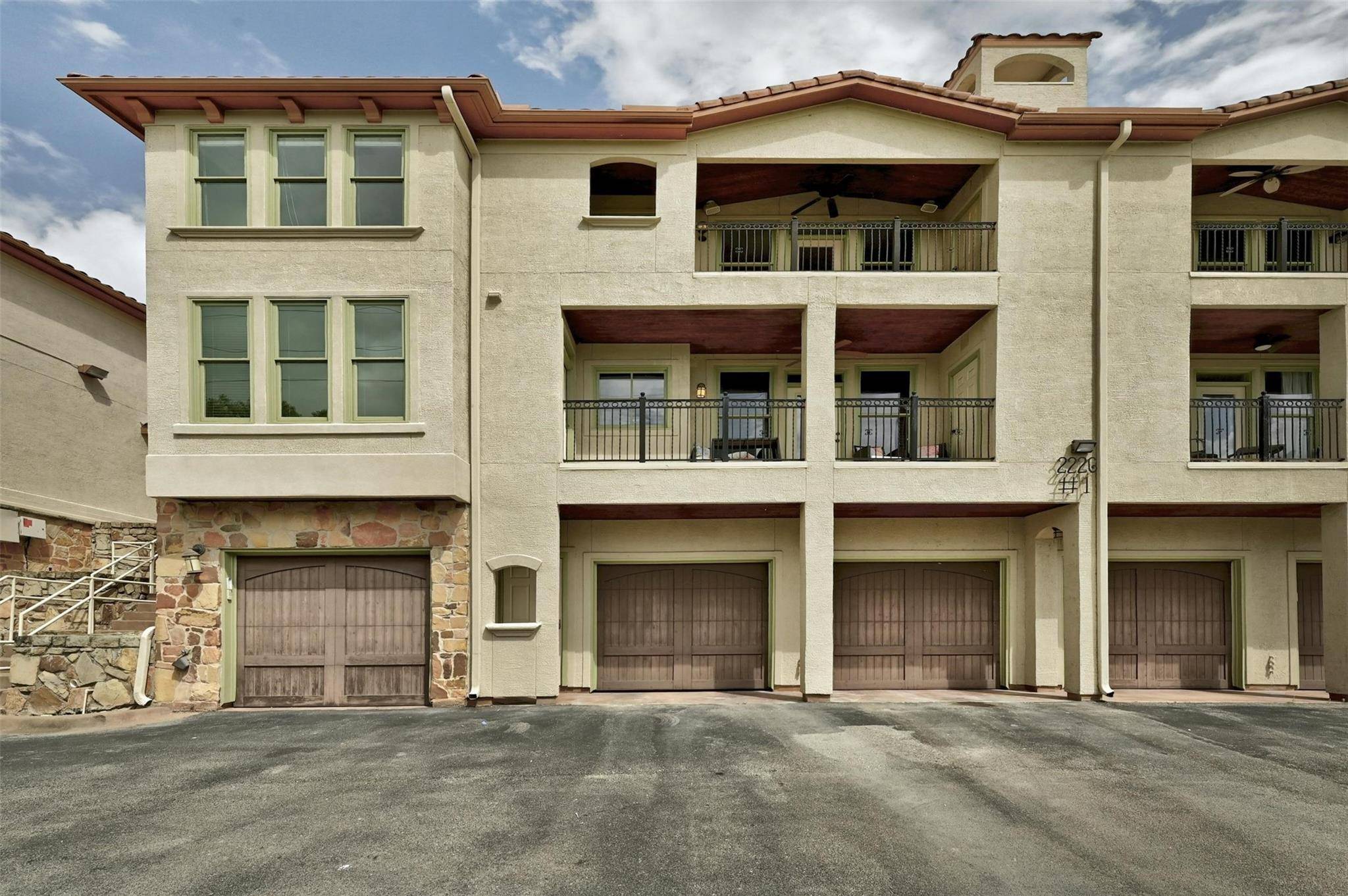 Austin, TX 78746,2226 Westlake DR #1-4