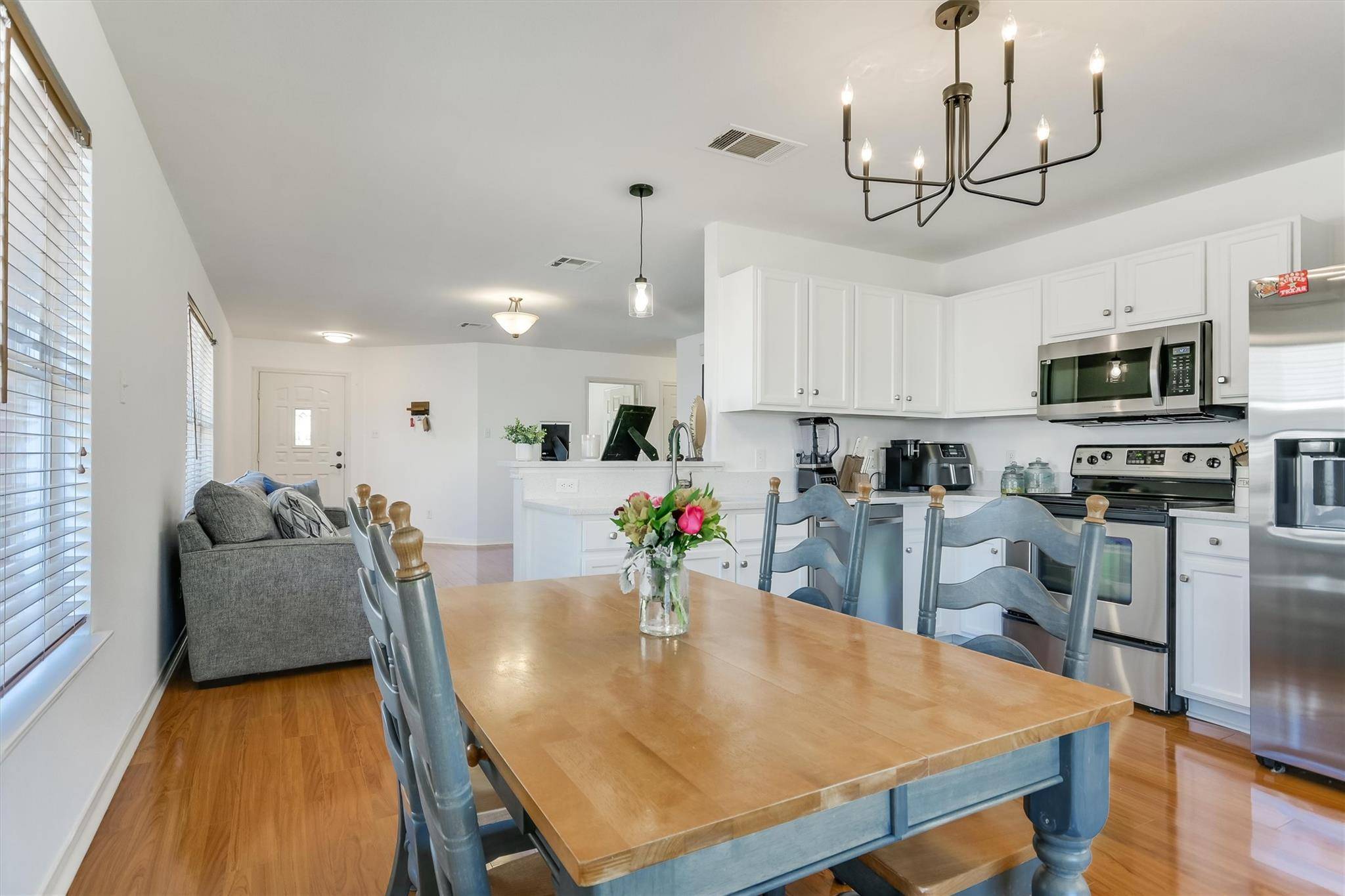 Leander, TX 78641,201 Woodley RD
