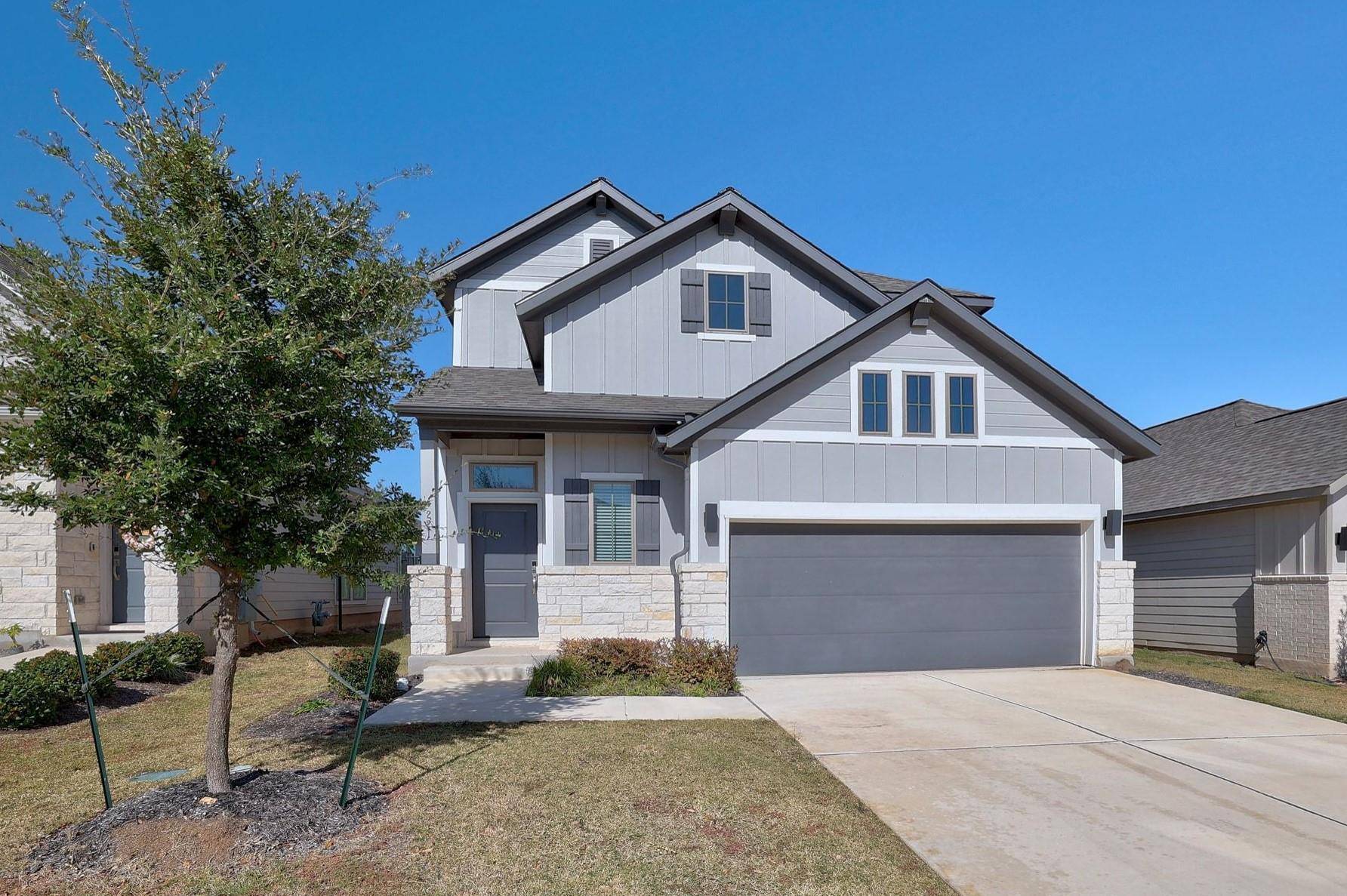 Liberty Hill, TX 78642,221 Banyon DR