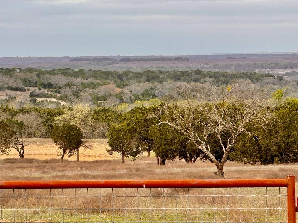 Lampasas, TX 76550,19348 N Us Highway 281 HWY