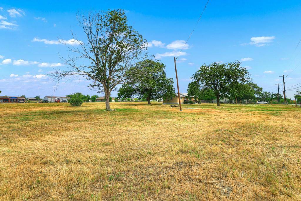 Kyle, TX 78640,2100 Mathias LN