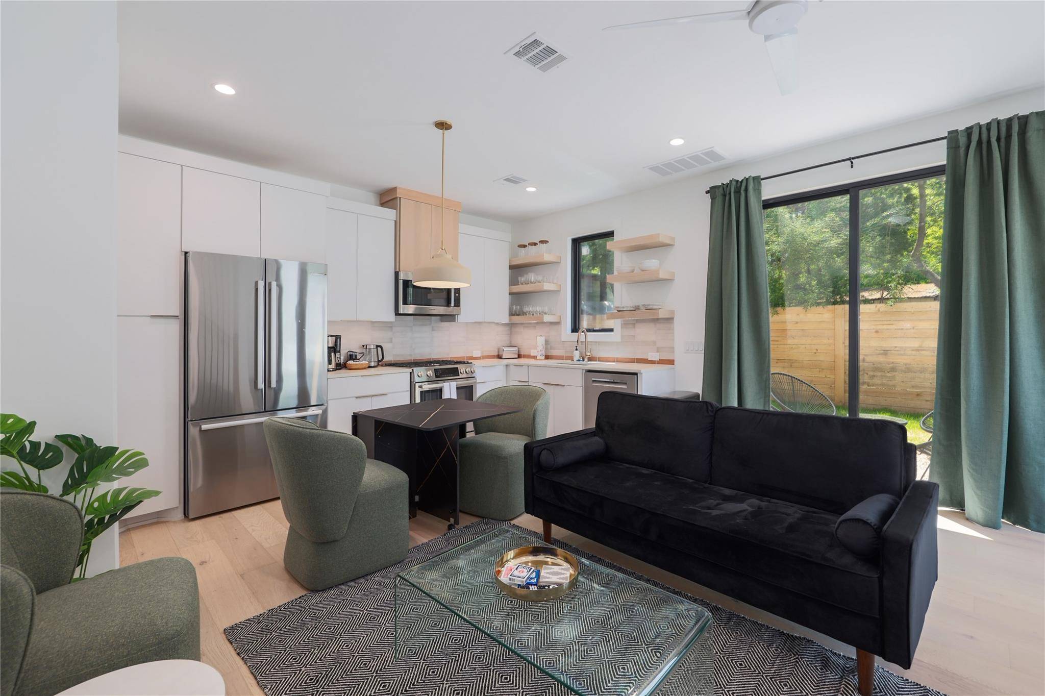 Austin, TX 78702,87 Chalmers Ave