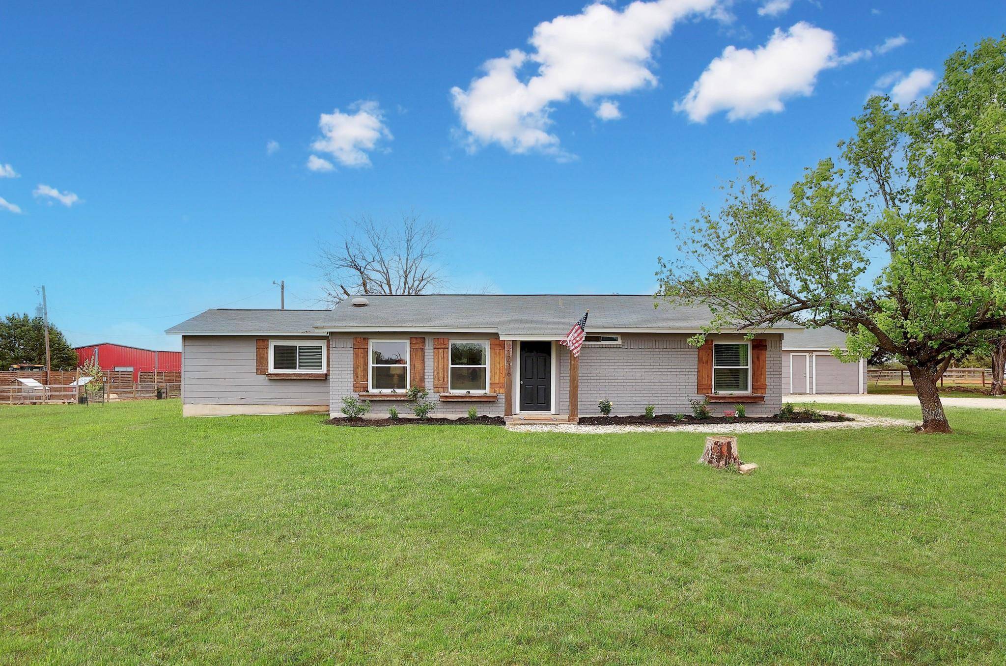 Liberty Hill, TX 78642,216 Oak Bend DR