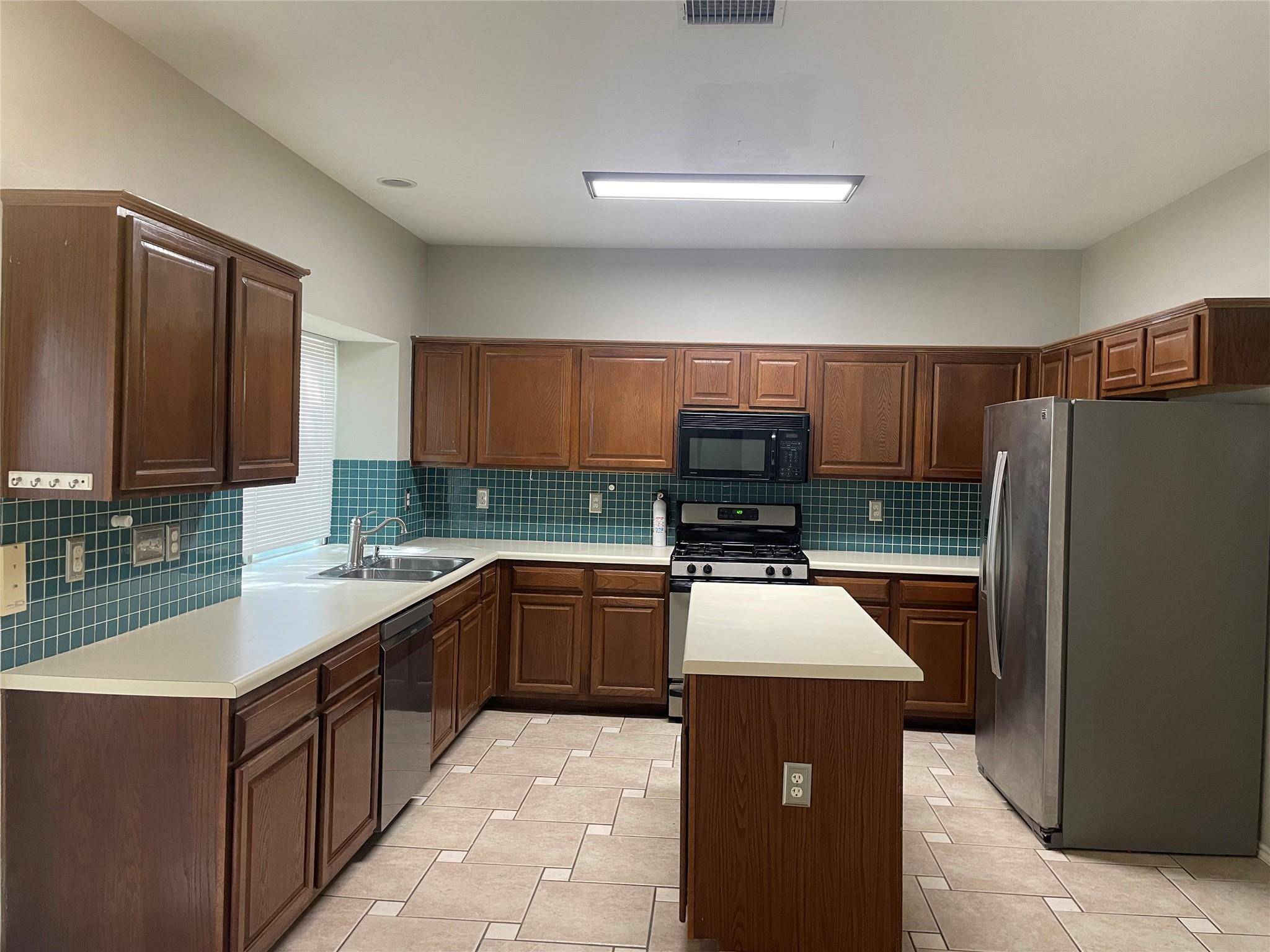 Pflugerville, TX 78660,301 Milton CV