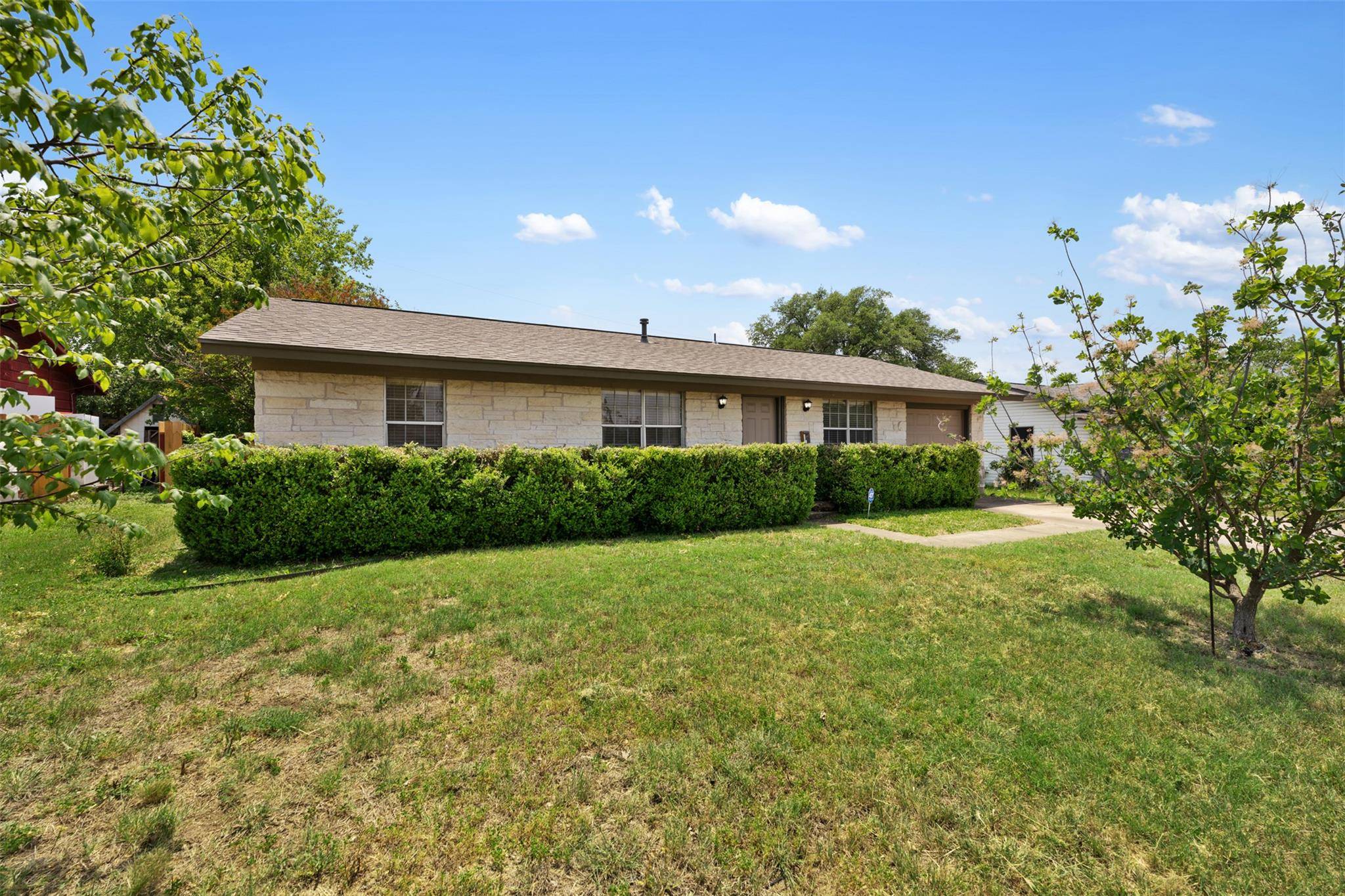 Austin, TX 78752,105 E St Johns Ave