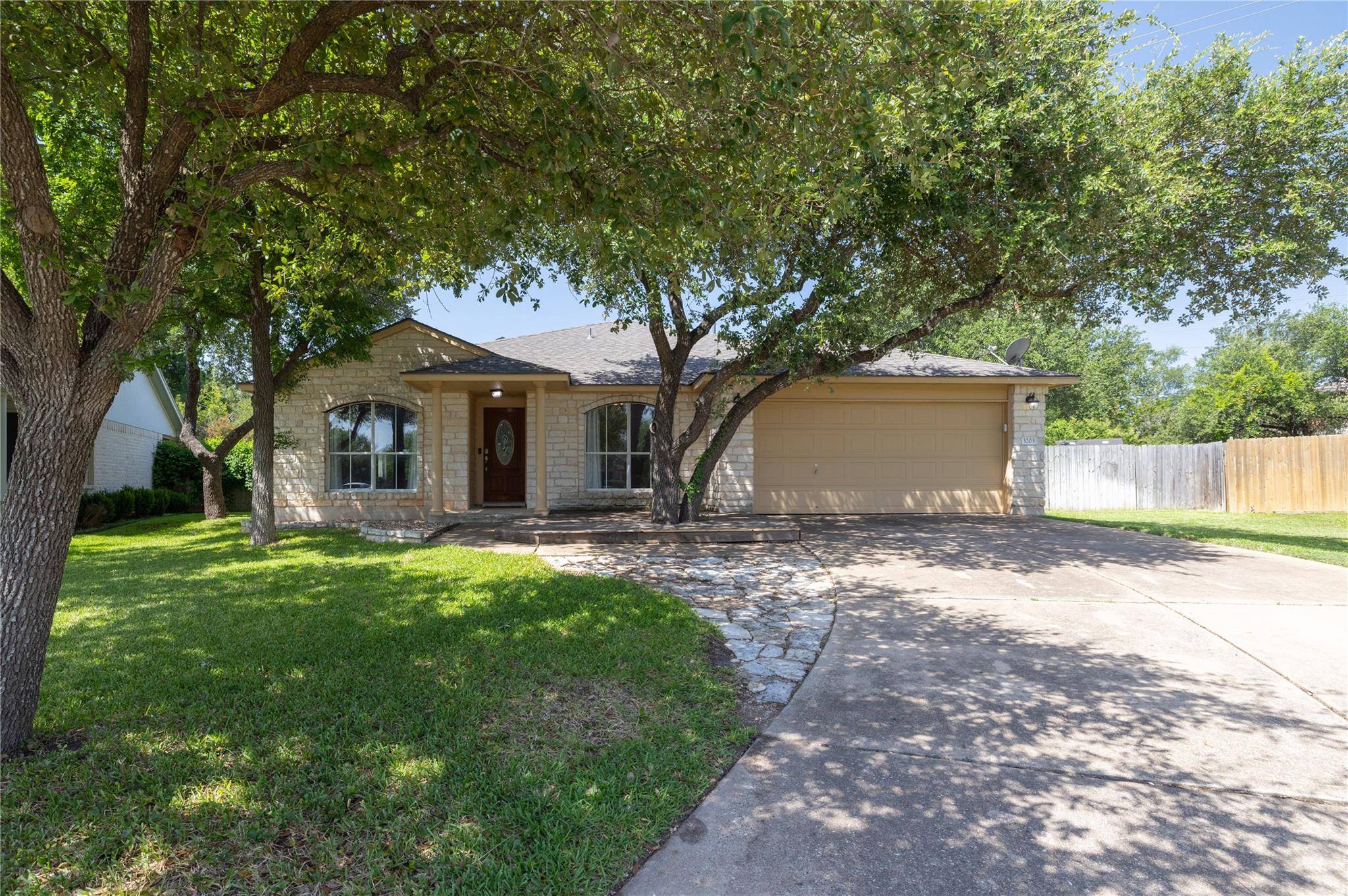 Leander, TX 78641,3203 Saint Genevieve DR