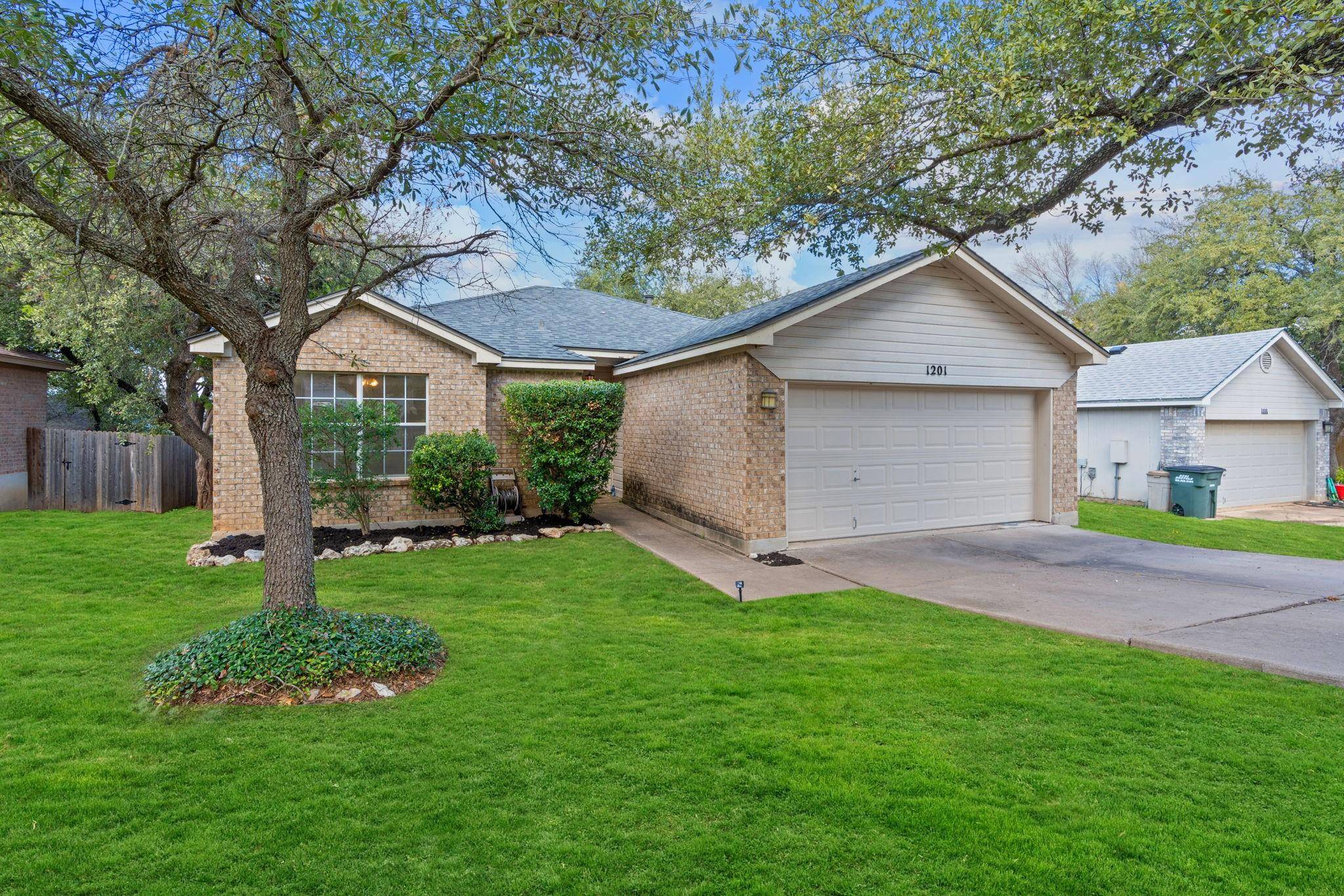 Leander, TX 78641,1201 Deepwoods TRL