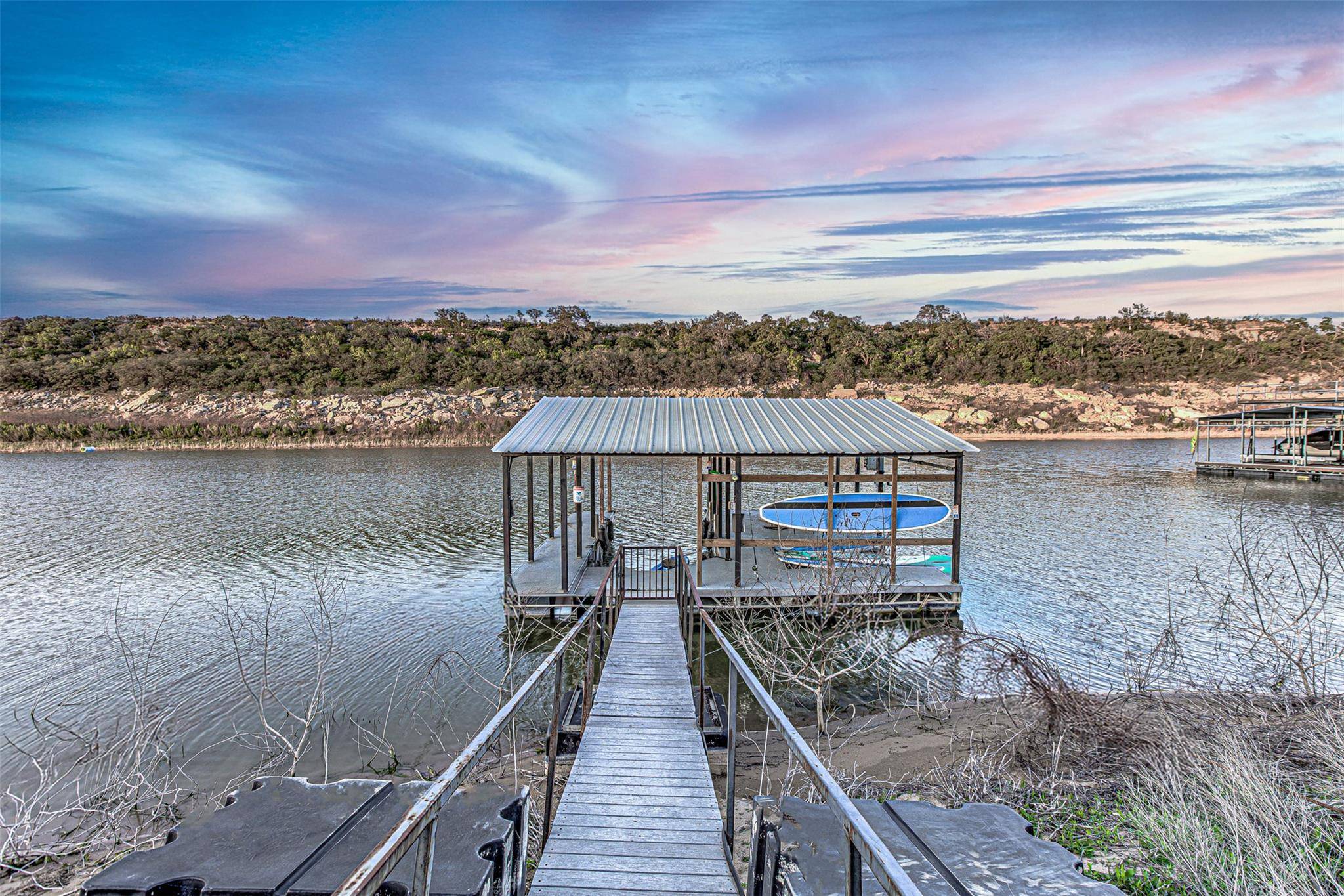 Spicewood, TX 78669,1293 Lake Shore DR