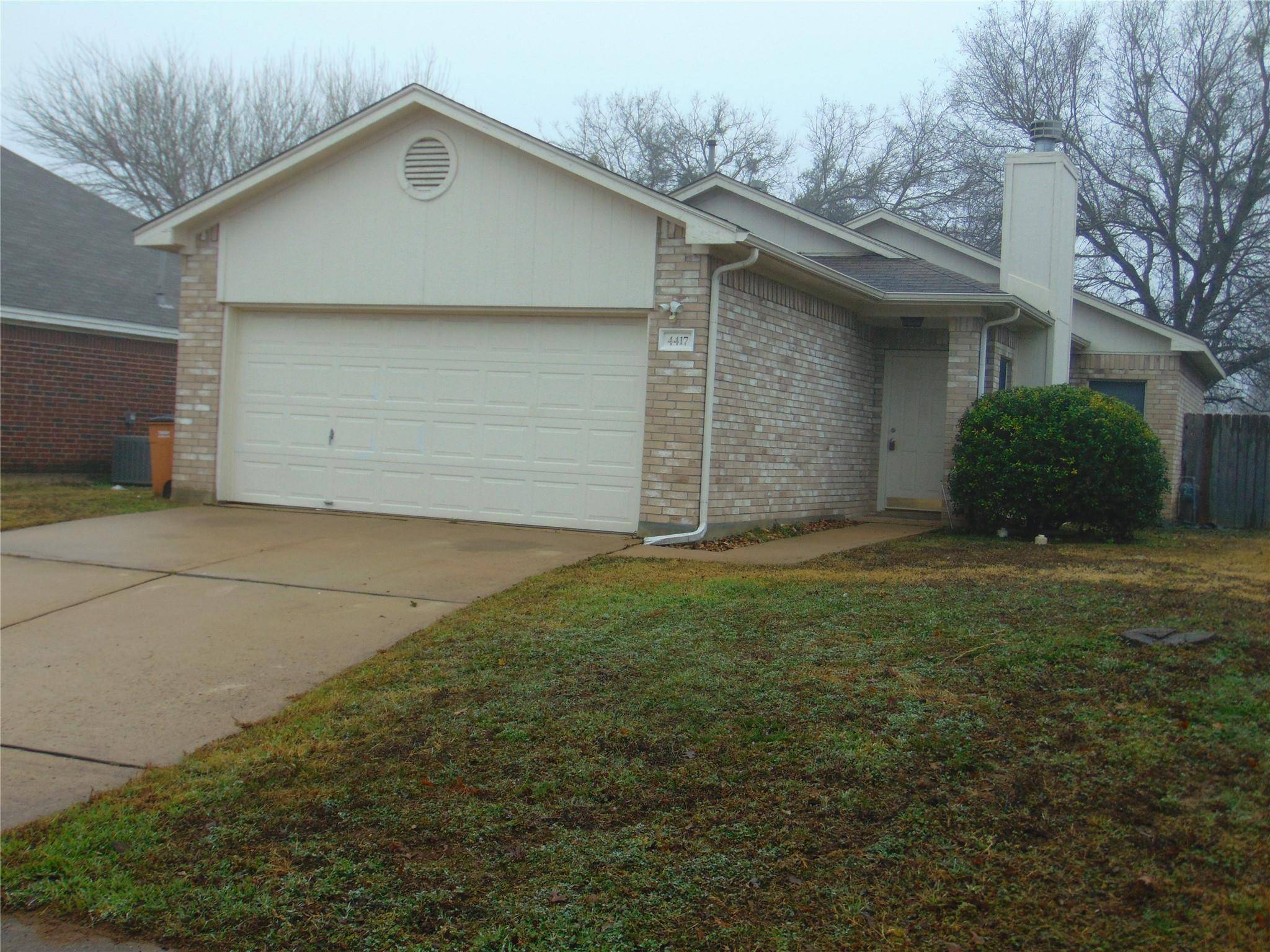 Austin, TX 78744,4417 Lendall LN