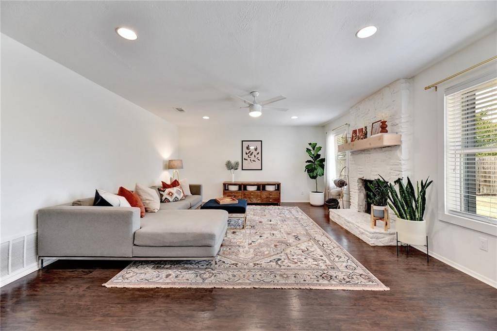 Austin, TX 78736,8308 Roan LN