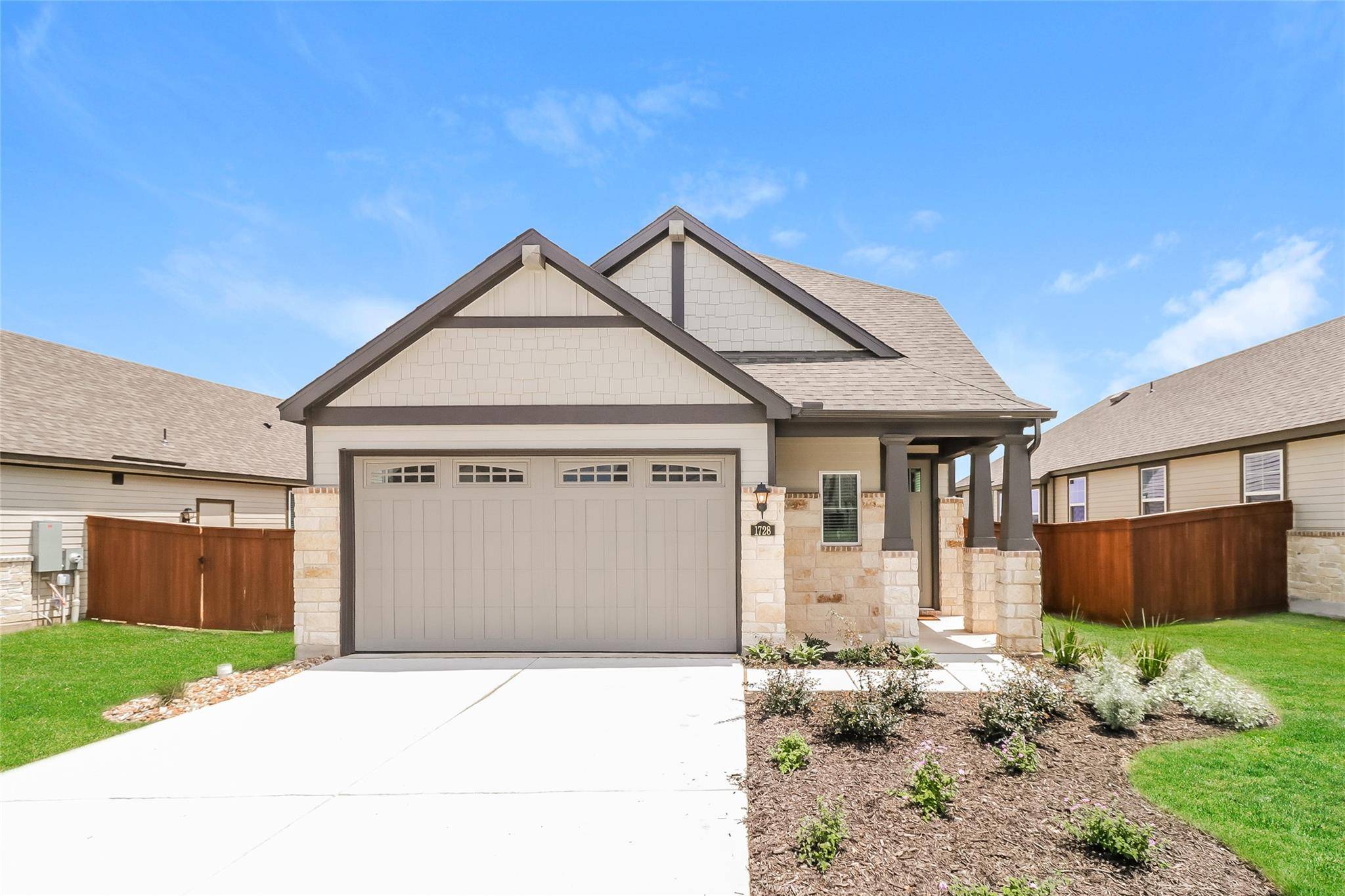 Leander, TX 78641,1728 Mexican Heather DR