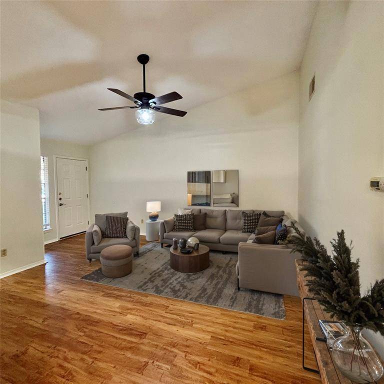 Round Rock, TX 78664,405 Burlwood CT