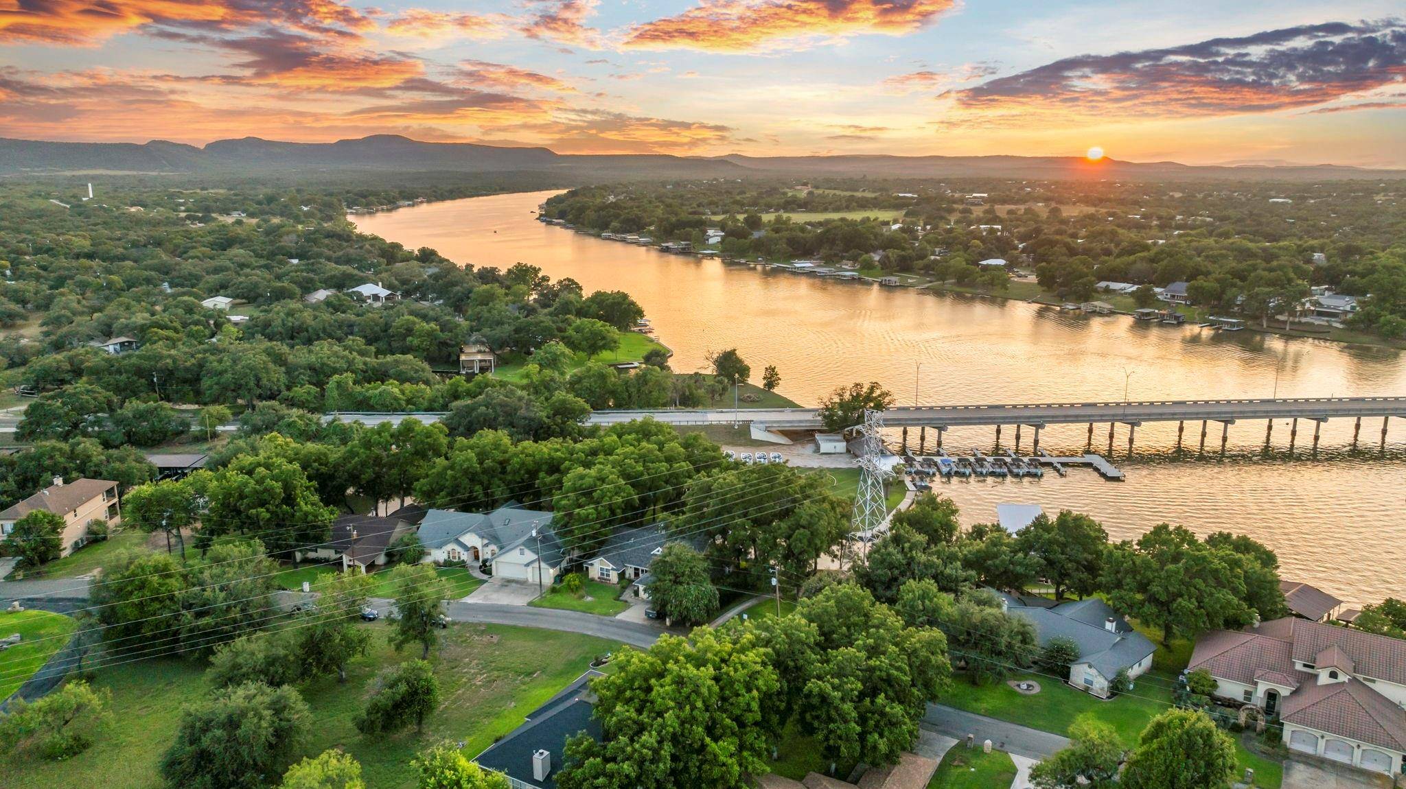 Kingsland, TX 78639,124 Bridgepoint DR