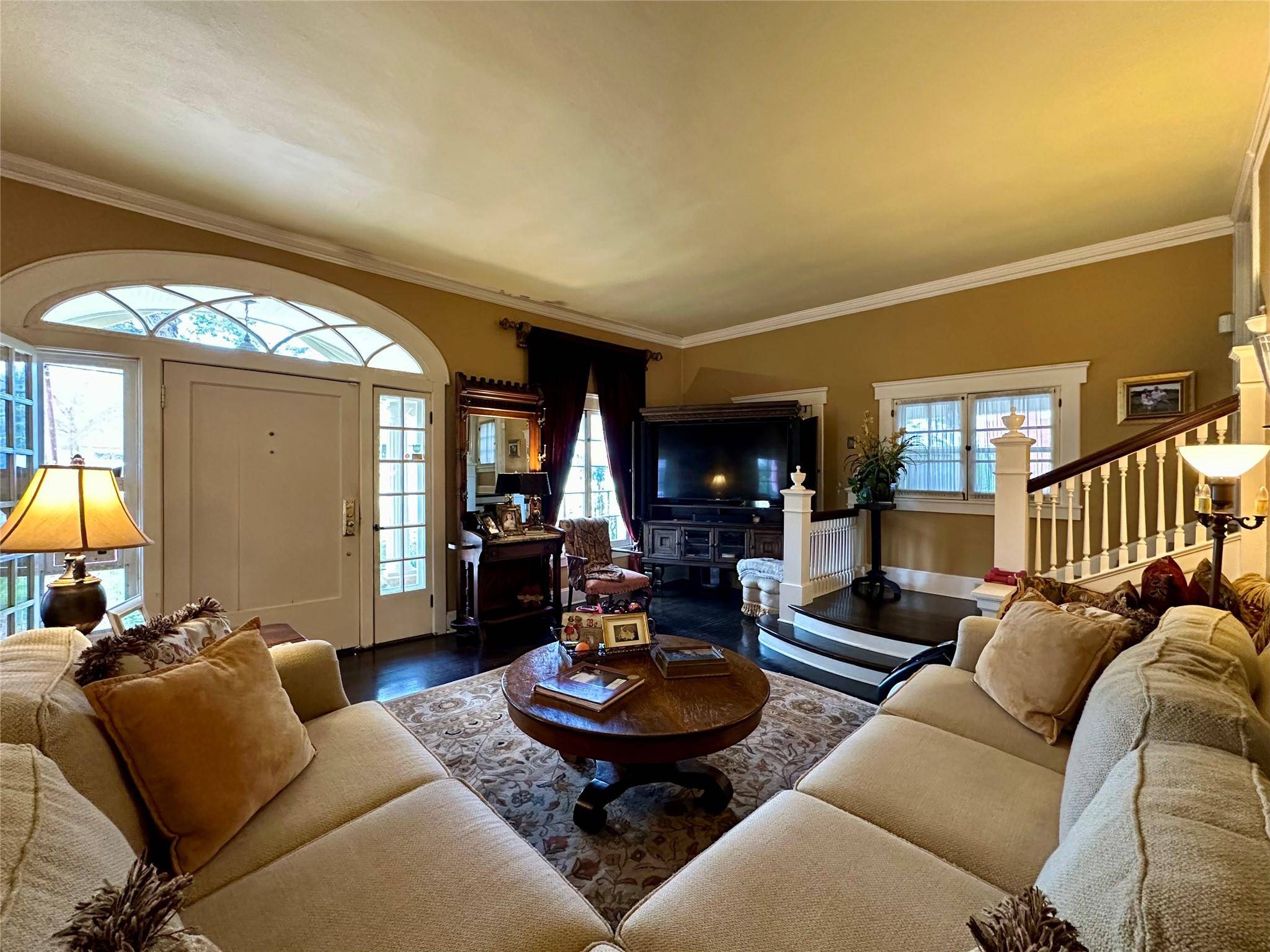San Marcos, TX 78666,719 W San Antonio ST