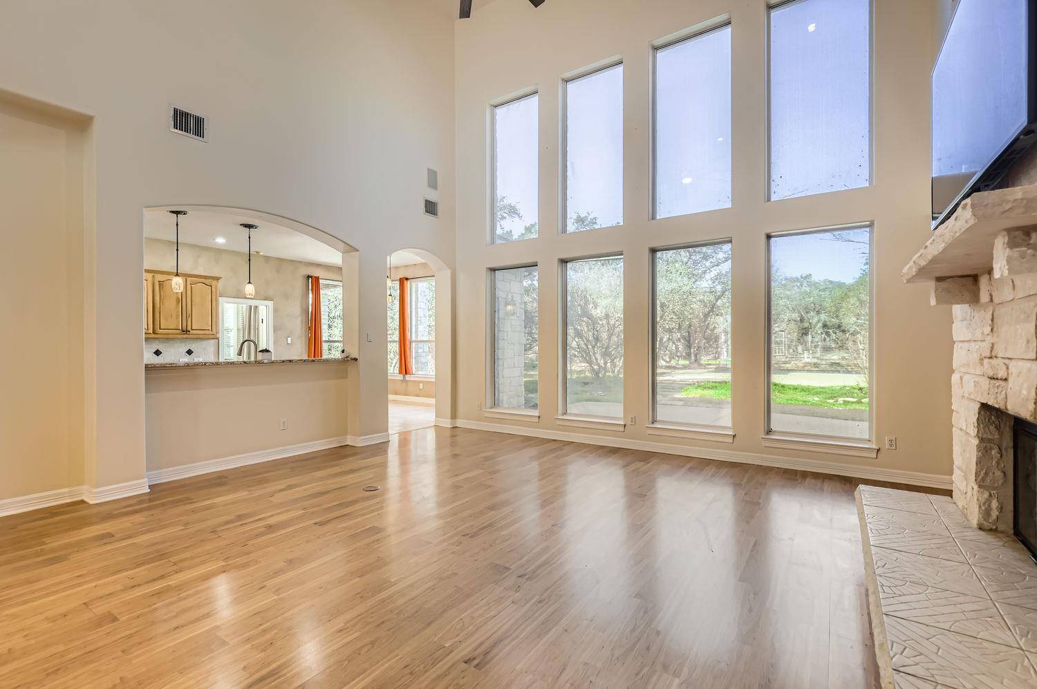 Leander, TX 78641,210 Amandas WAY