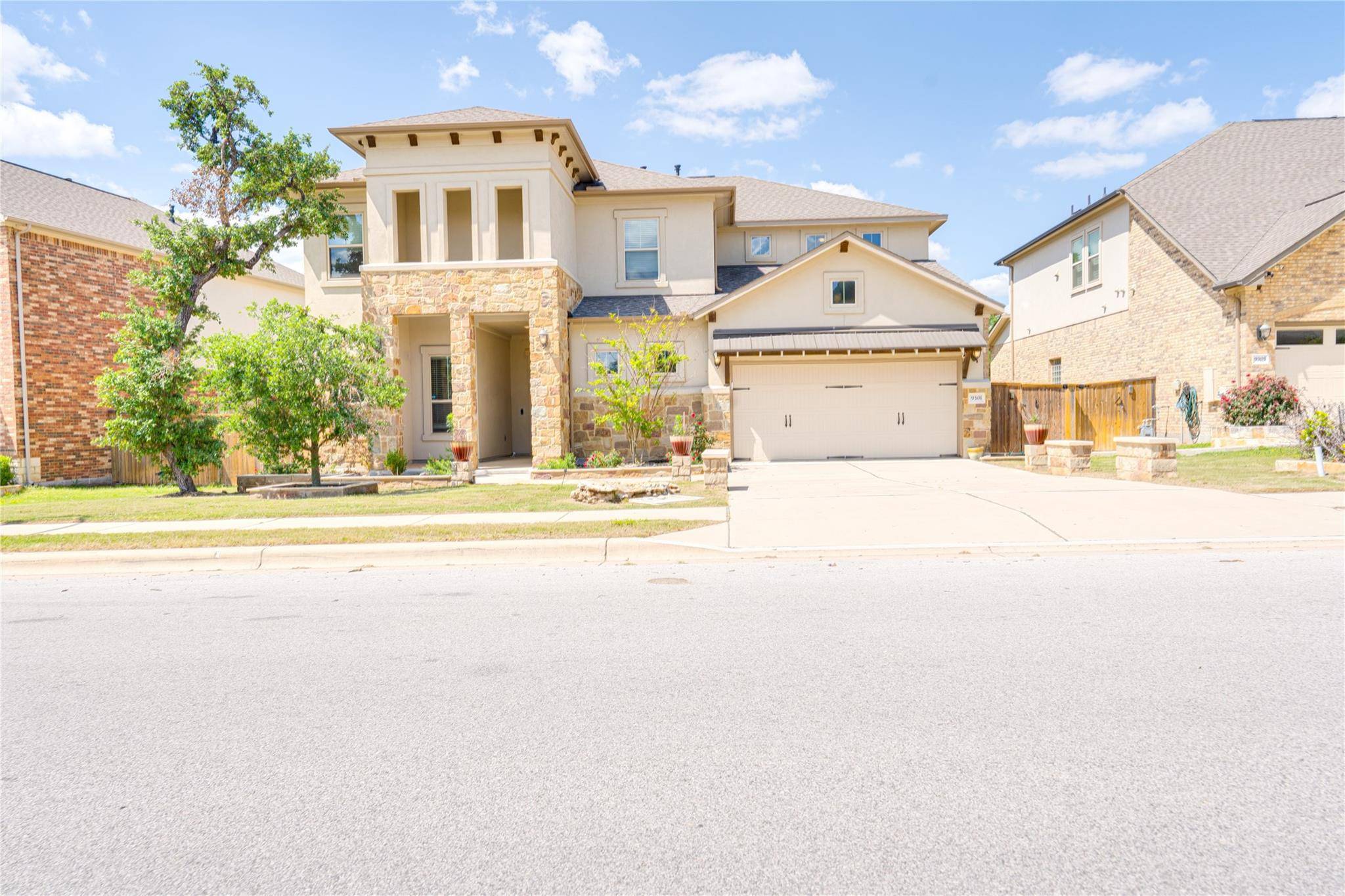Austin, TX 78717,9301 Ivalenes Hope DR