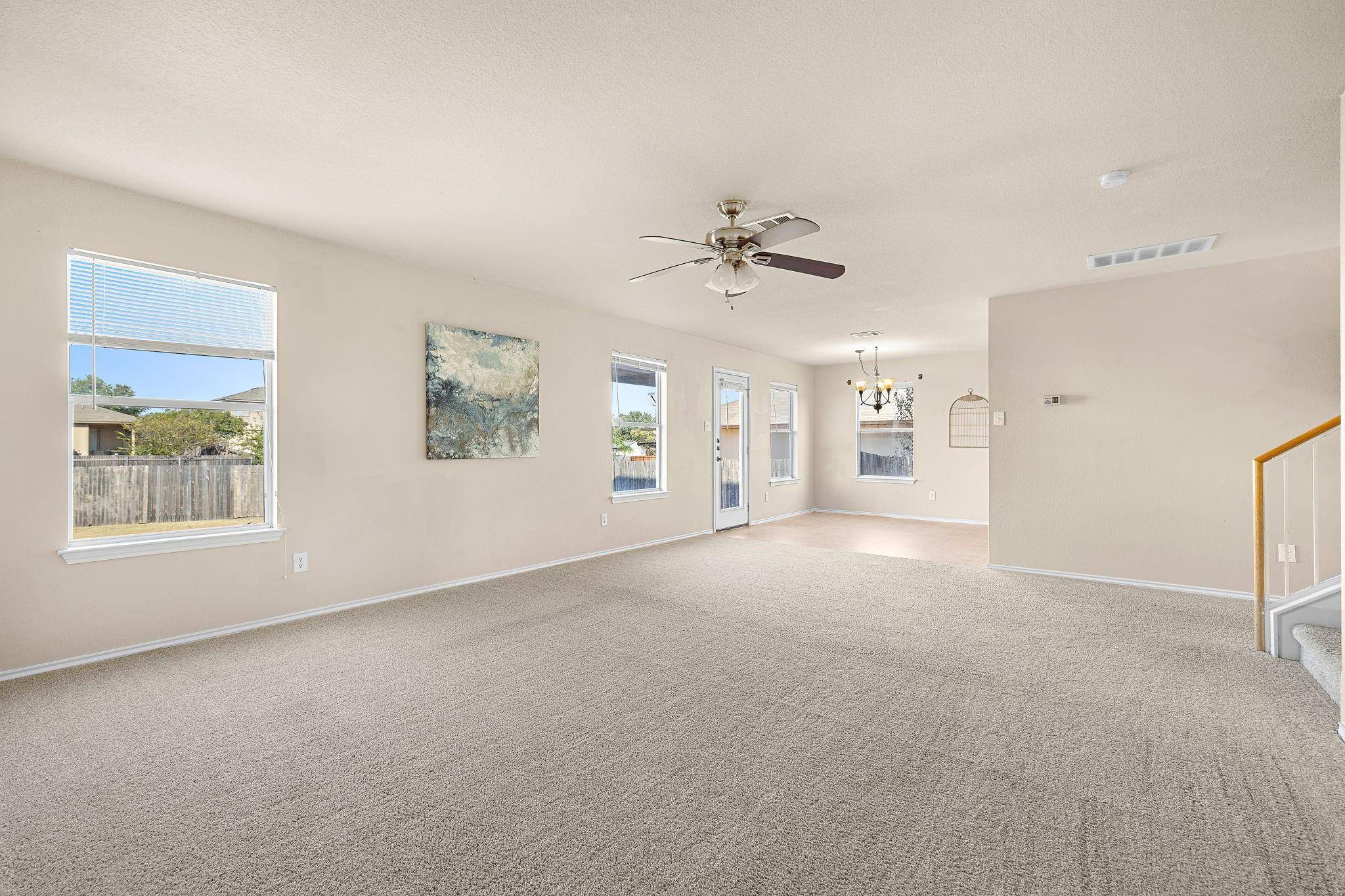 Hutto, TX 78634,208 Creston ST